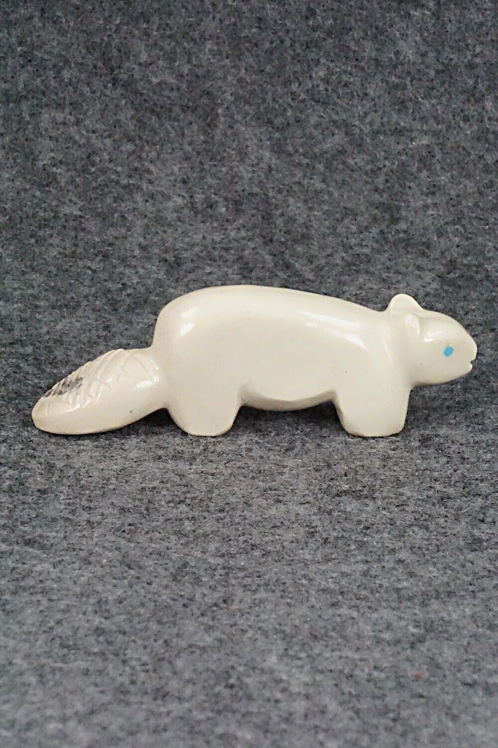 Beaver Zuni Fetish Carving - Marvelita Phillips