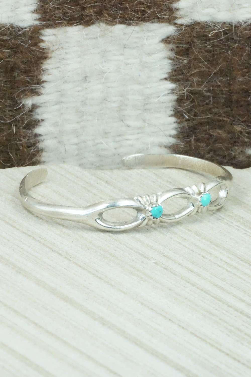 Turquoise & Sterling Silver Bracelet - Navajo
