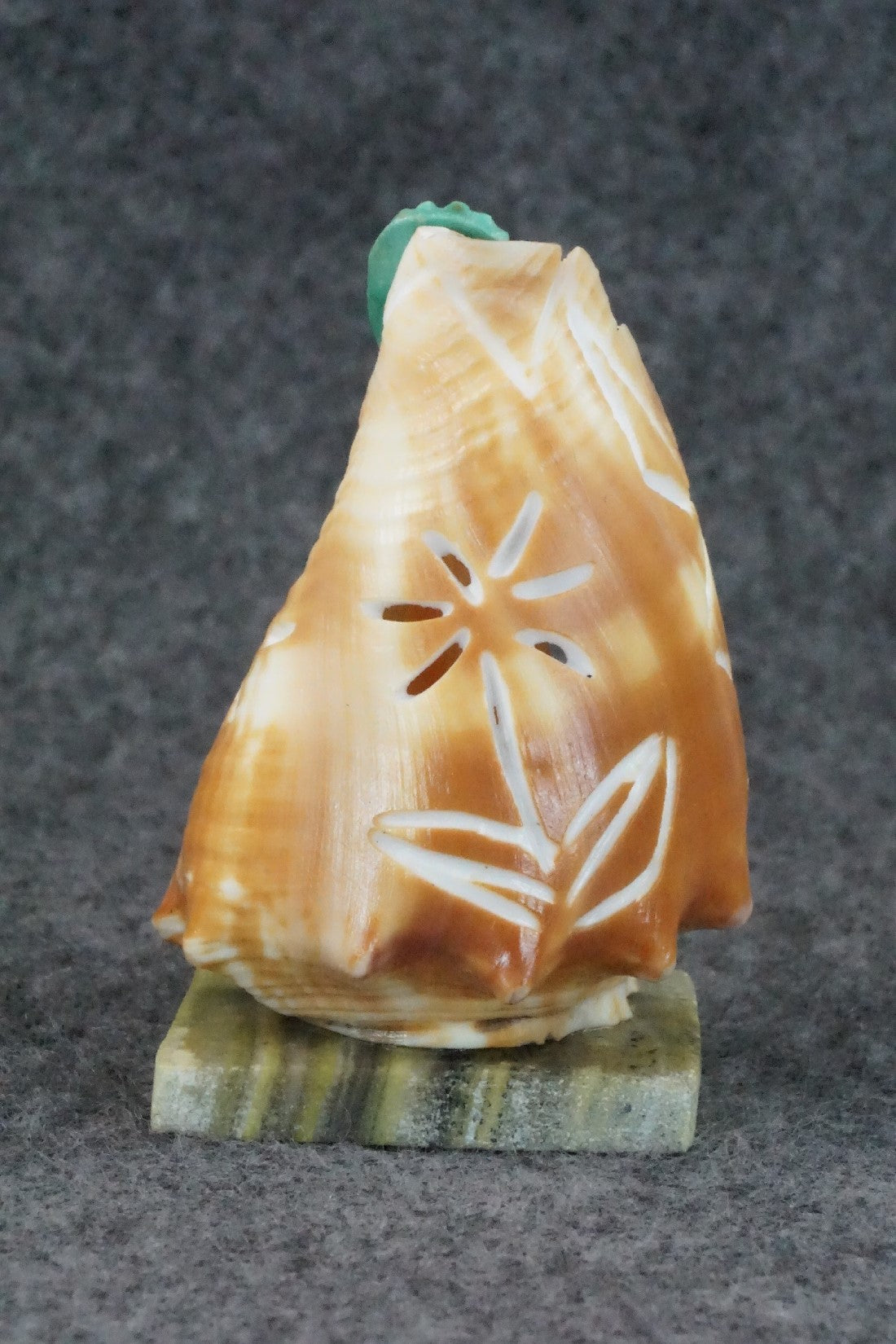 Corn Maiden Zuni Fetish Carving - Jon Quam
