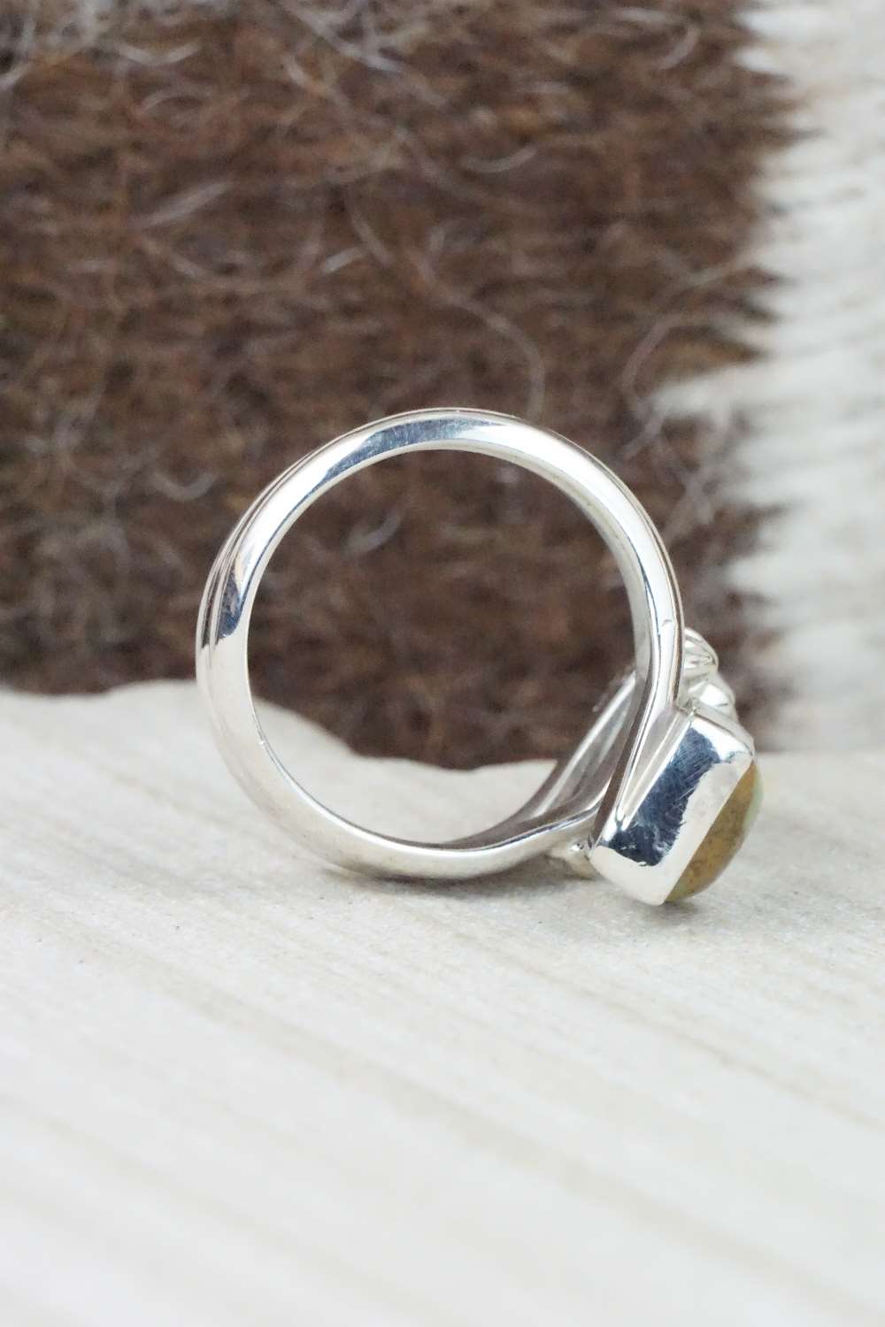 Turquoise & Sterling Silver Ring - Bobby Platero - Size 7.75