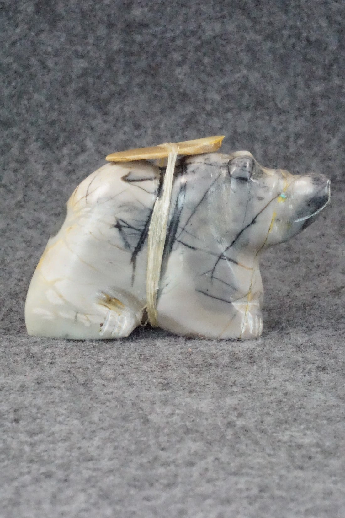 Bear Zuni Fetish Carving - Justin Red Elk