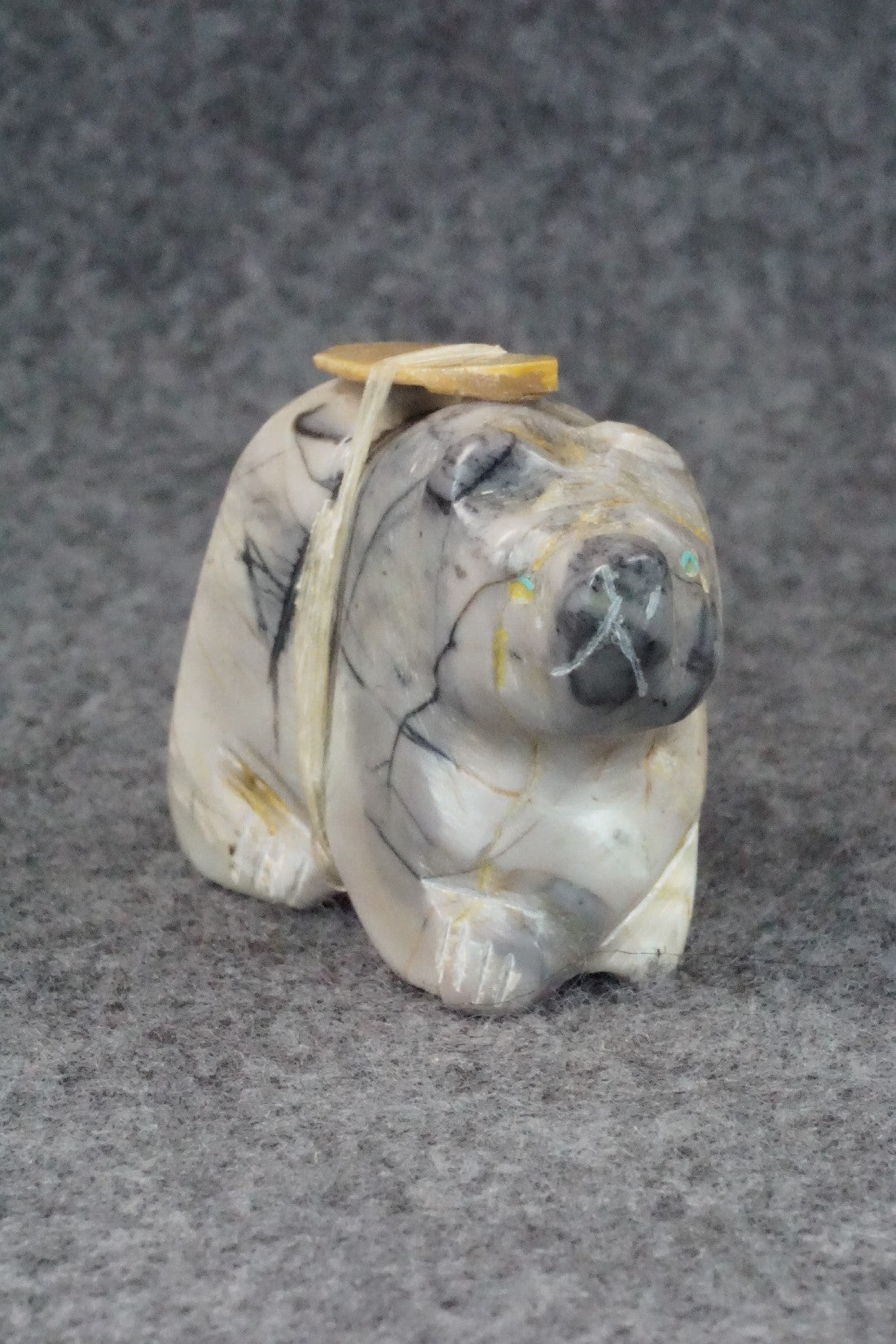 Bear Zuni Fetish Carving - Justin Red Elk