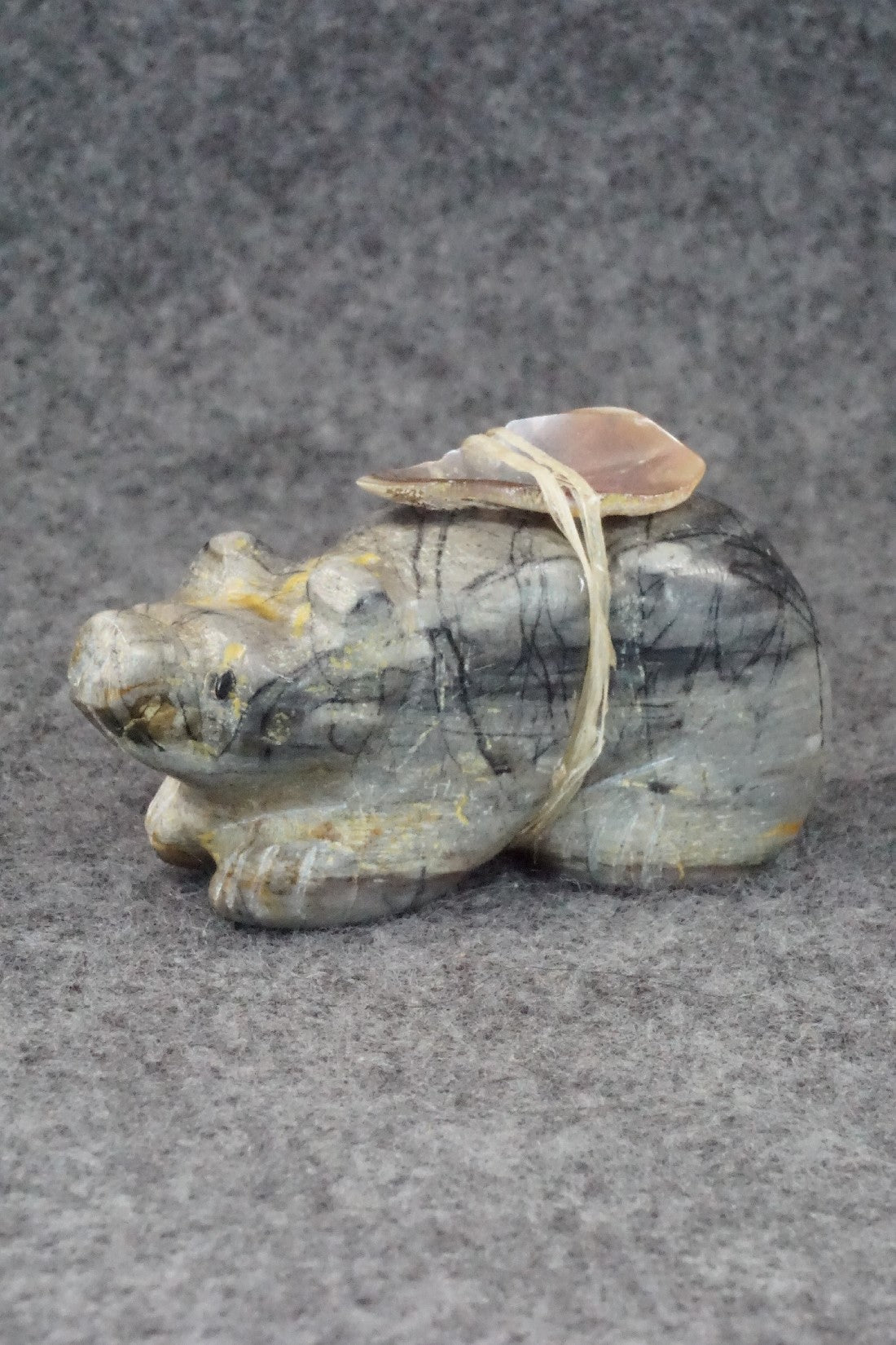 Bear Zuni Fetish Carving - Justin Red Elk