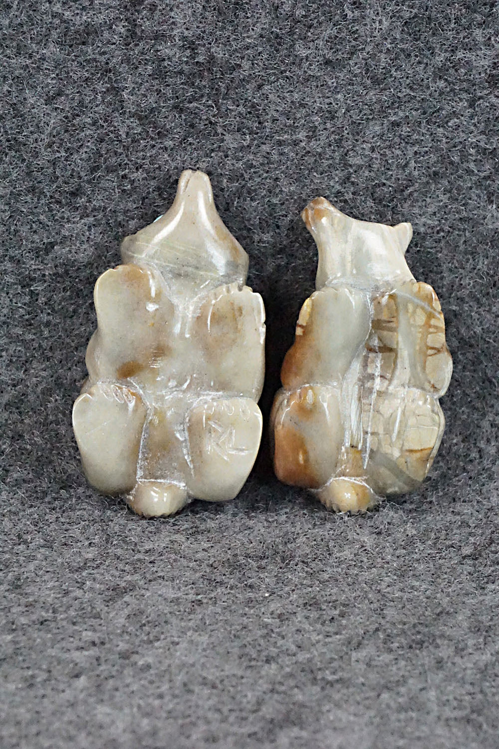 Badger Zuni Fetish Carvings - Reynold Lunasee