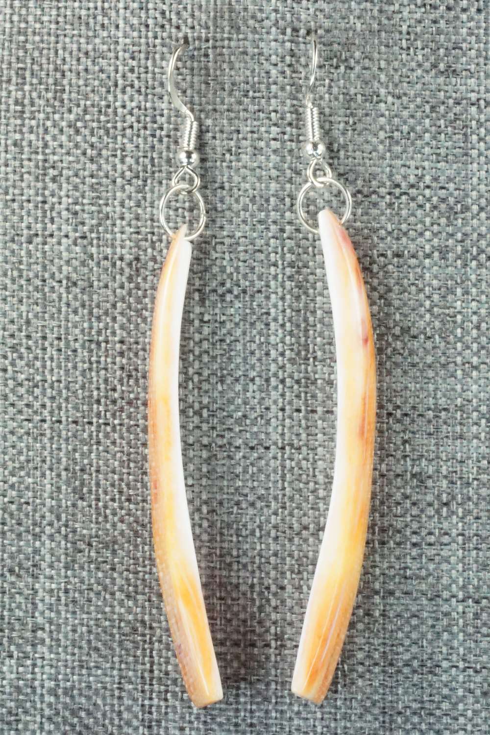 Spiny Oyster & Sterling Silver Earrings - Jesus Espino