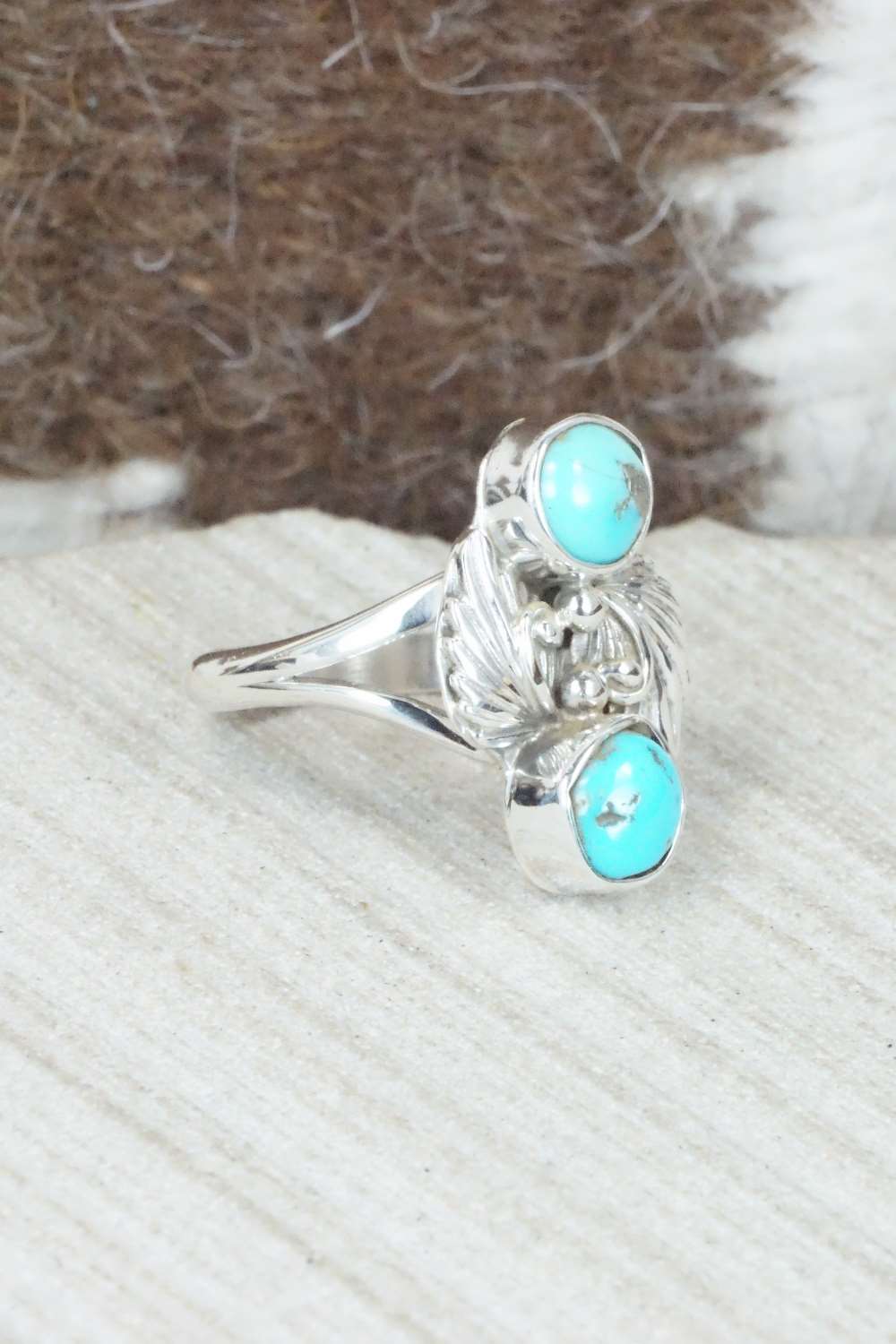 Turquoise & Sterling Silver Ring - Alice Saunders - Size 6