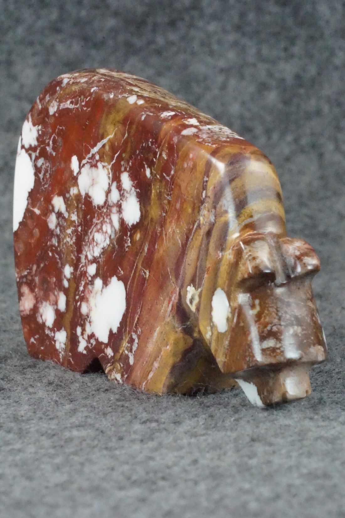 Bear Zuni Fetish Carving - Reynold Lunasee