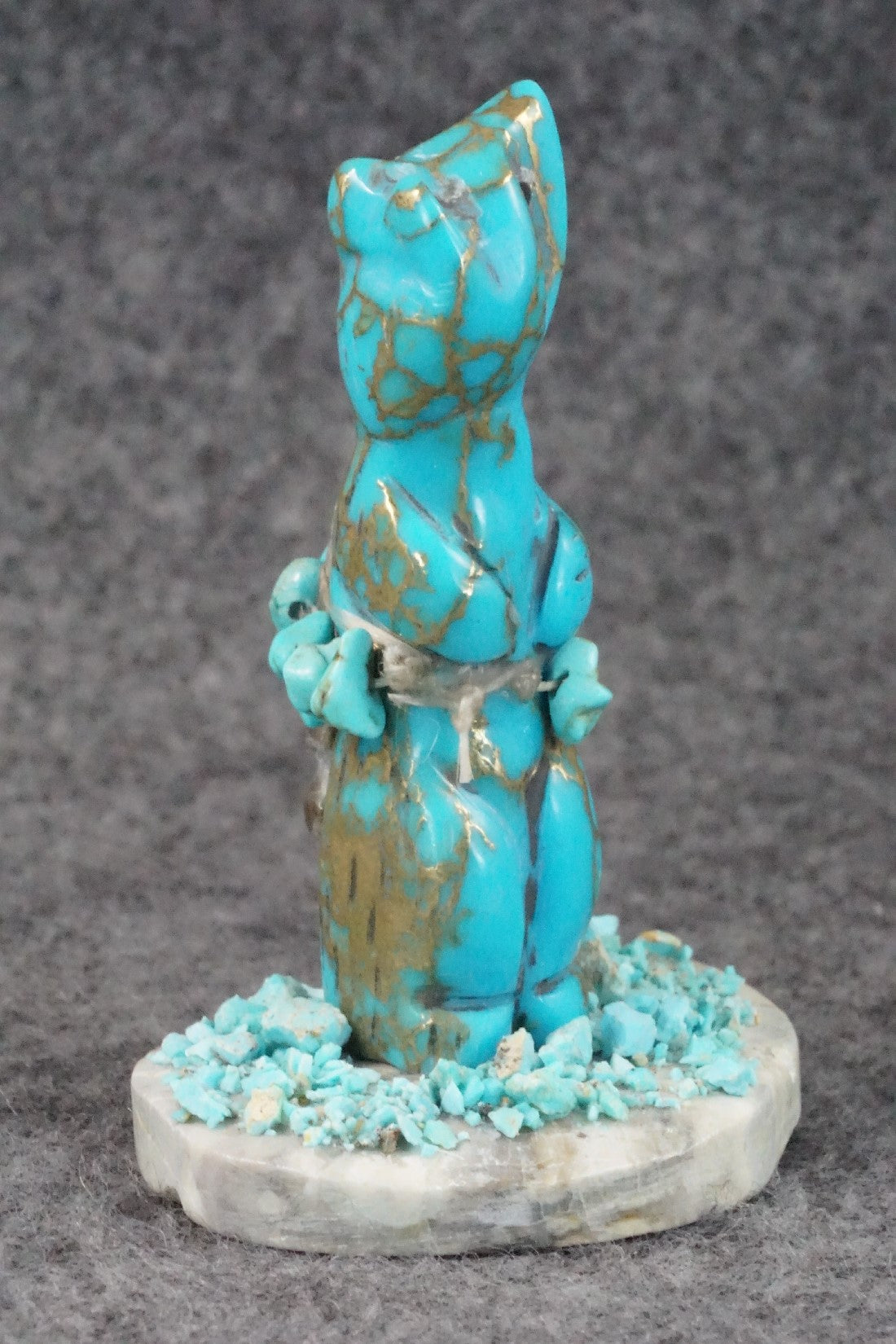 Bear Zuni Fetish Carving - Stafford Chimoni