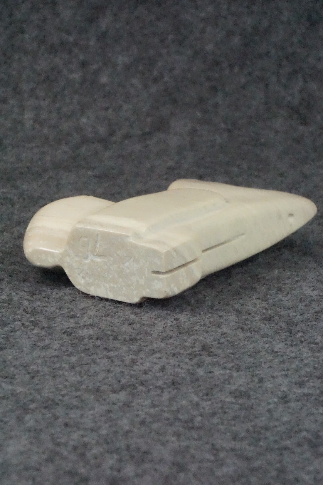 Coyote Zuni Fetish Carving - Gilbert Lonjose