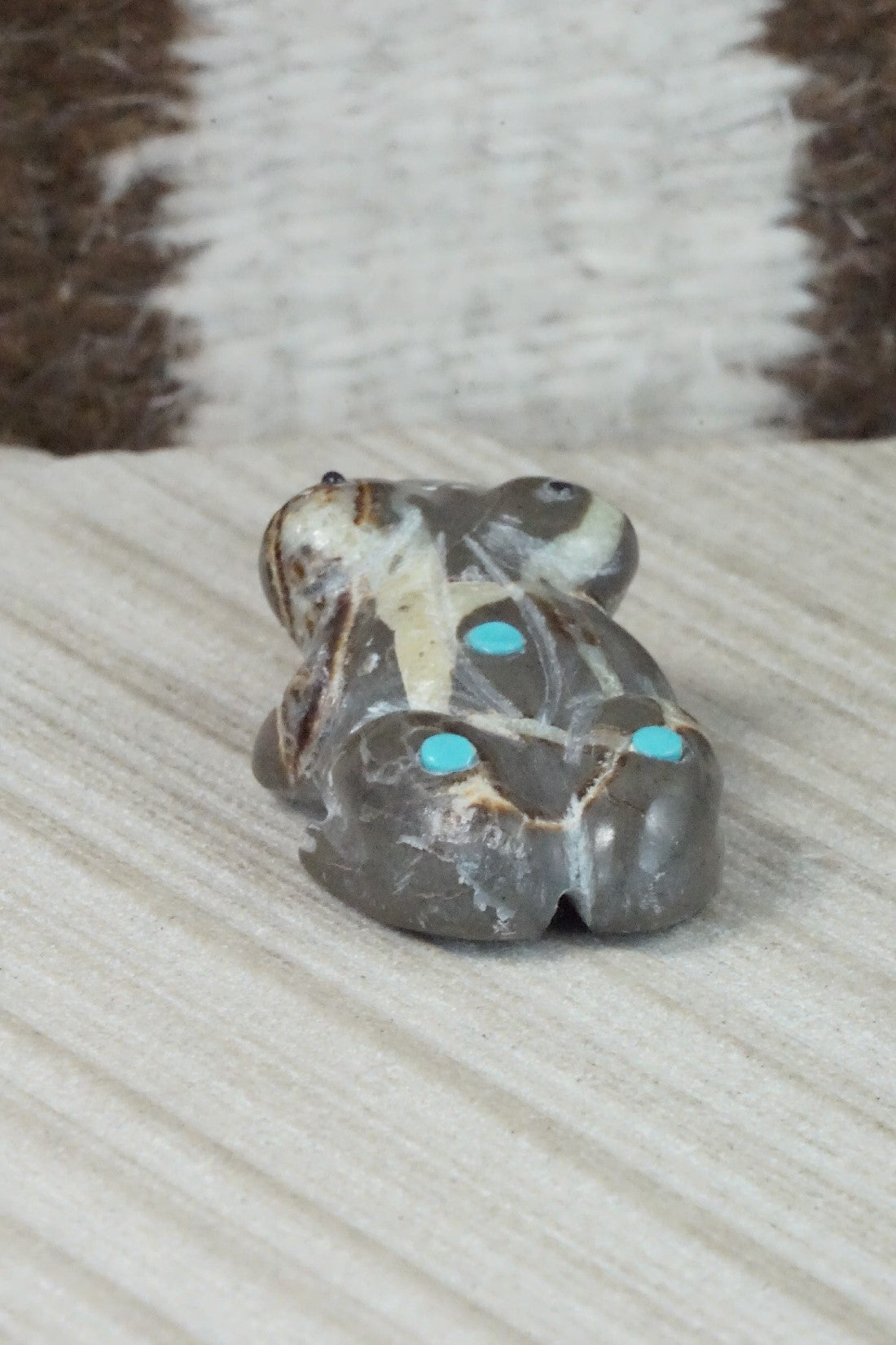 Frog Zuni Fetish Carving - Cody Nastacio