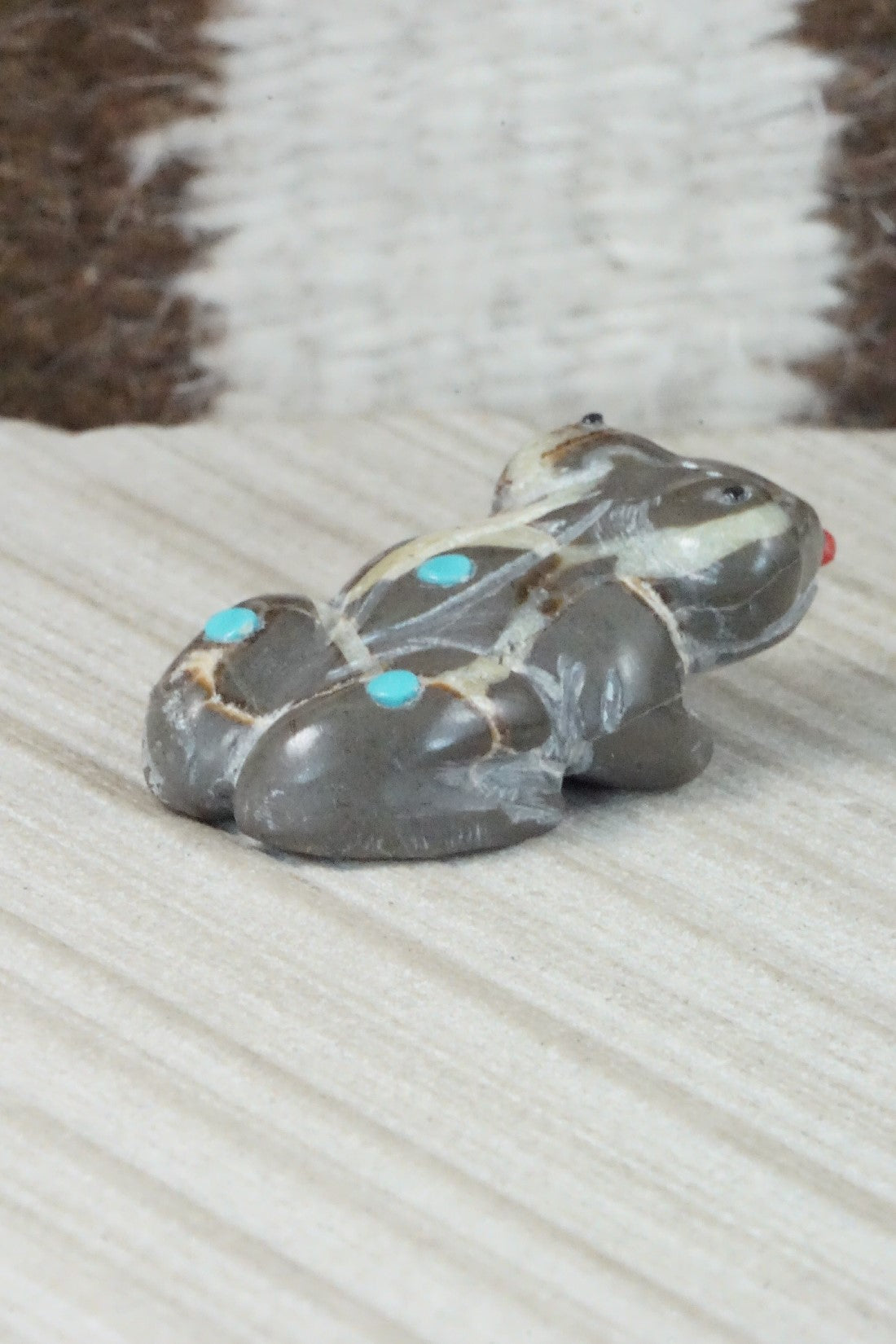 Frog Zuni Fetish Carving - Cody Nastacio