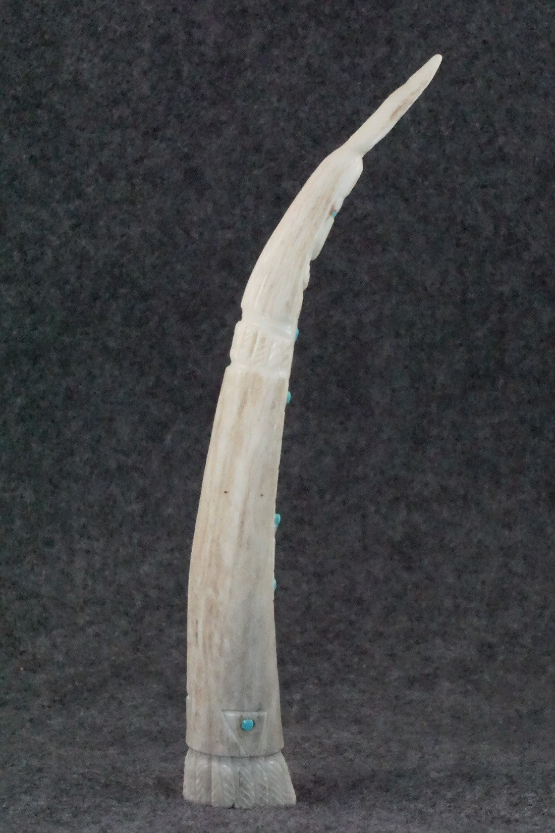 Corn Maiden Zuni Fetish Carving - Garrick Weeka