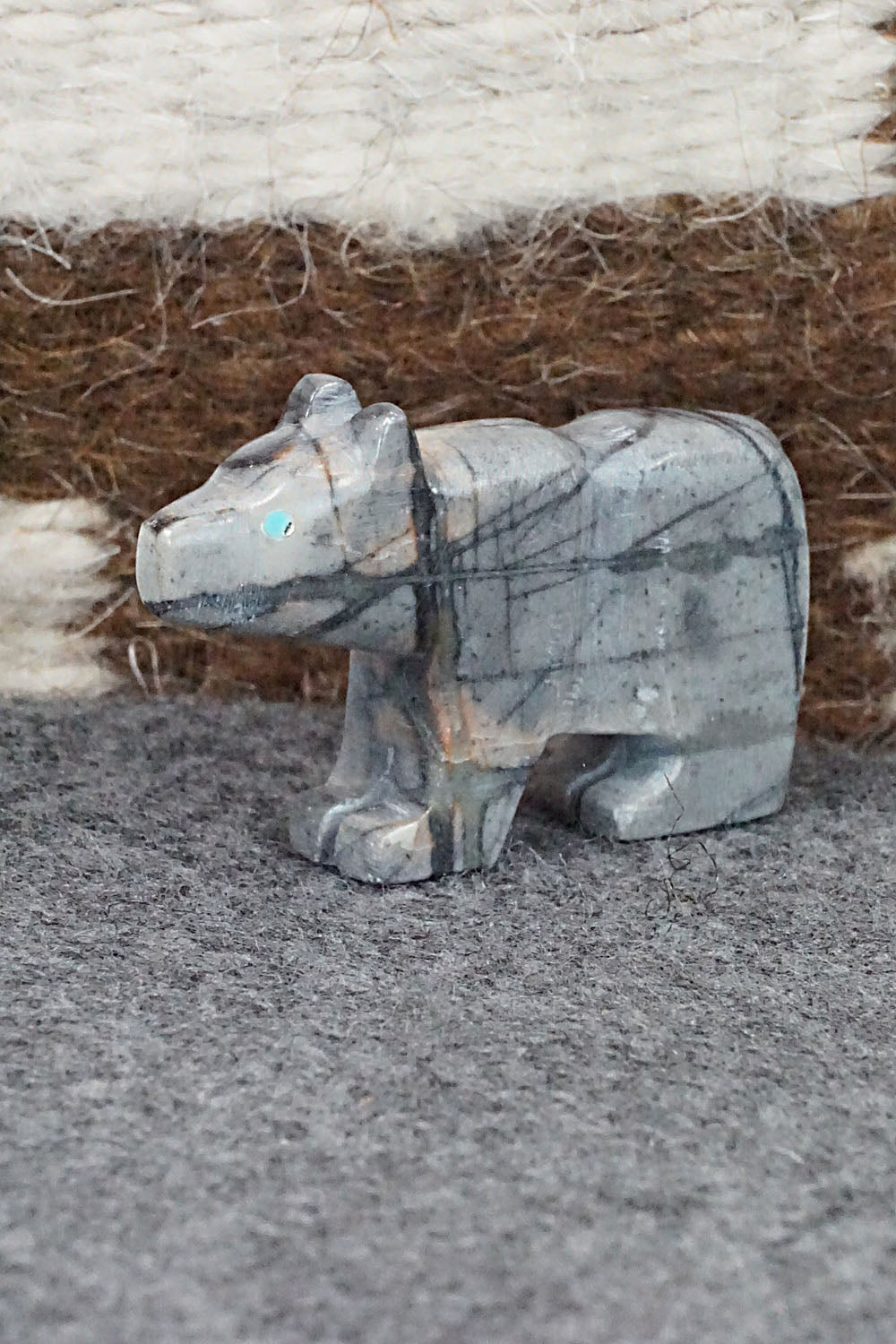 Wolf Zuni Fetish Carving - Cameron Nastacio