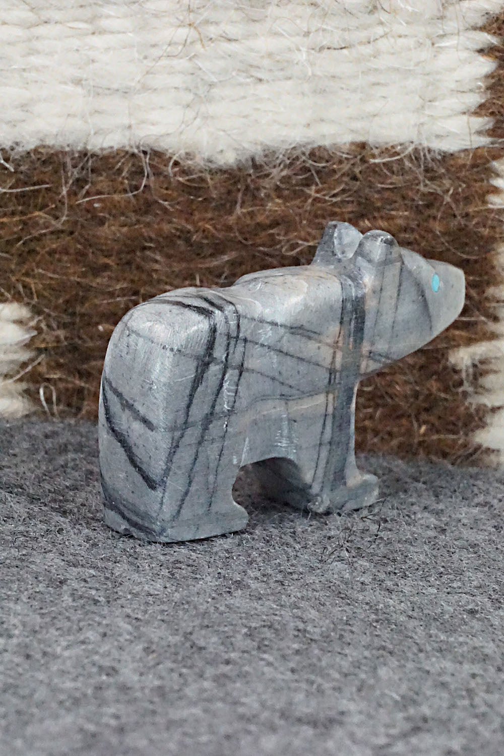 Wolf Zuni Fetish Carving - Cameron Nastacio