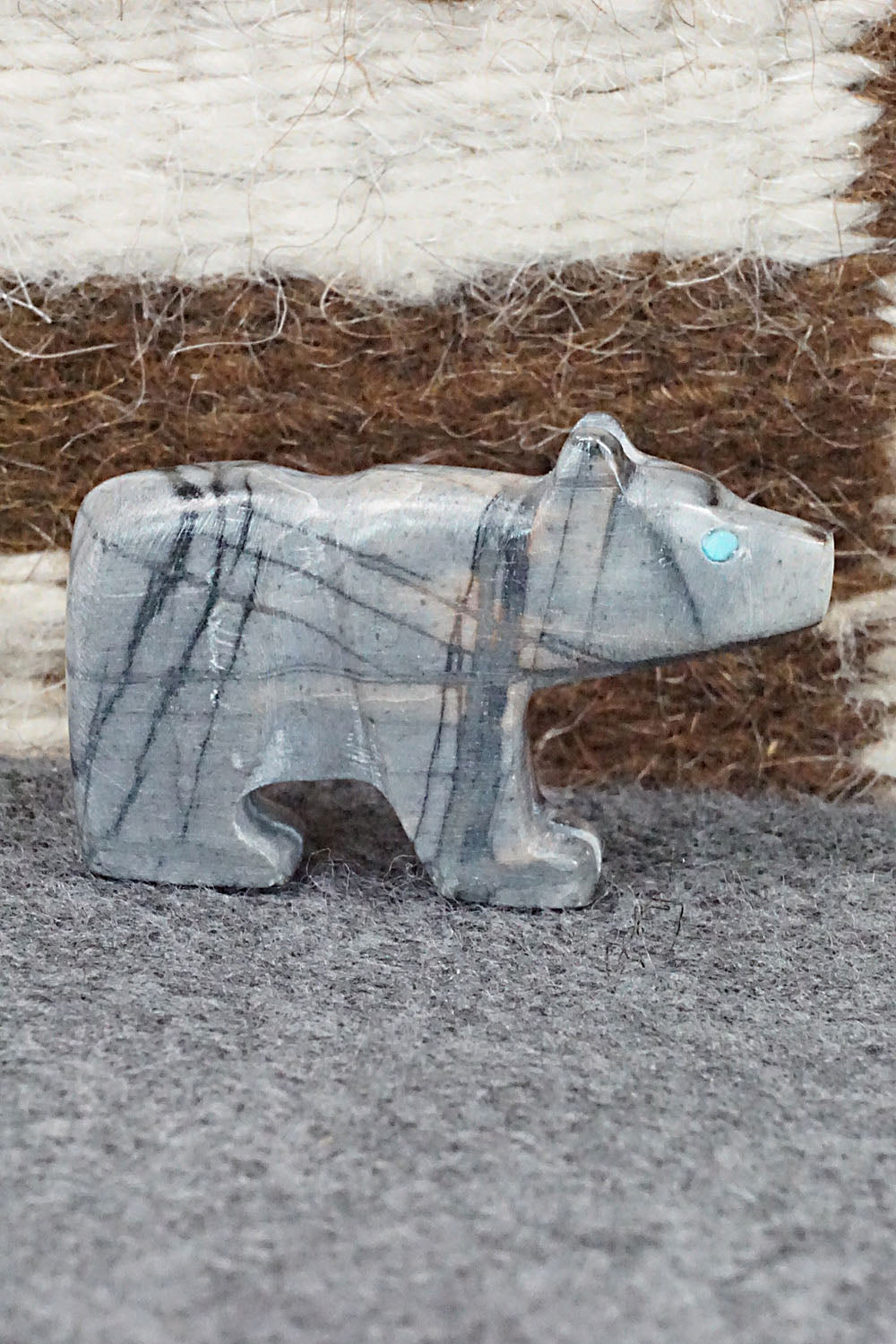 Wolf Zuni Fetish Carving - Cameron Nastacio