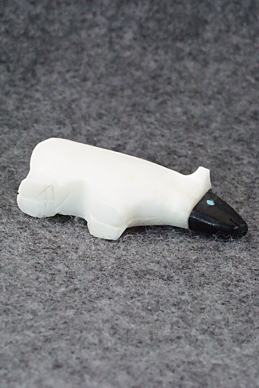 Lamb Zuni Fetish Carving - Tim Lementino