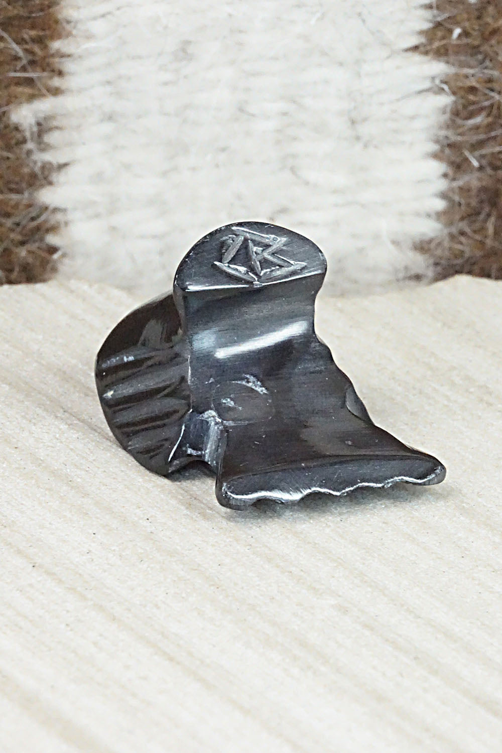 Crow Zuni Fetish Carving - Calvert Bowannie