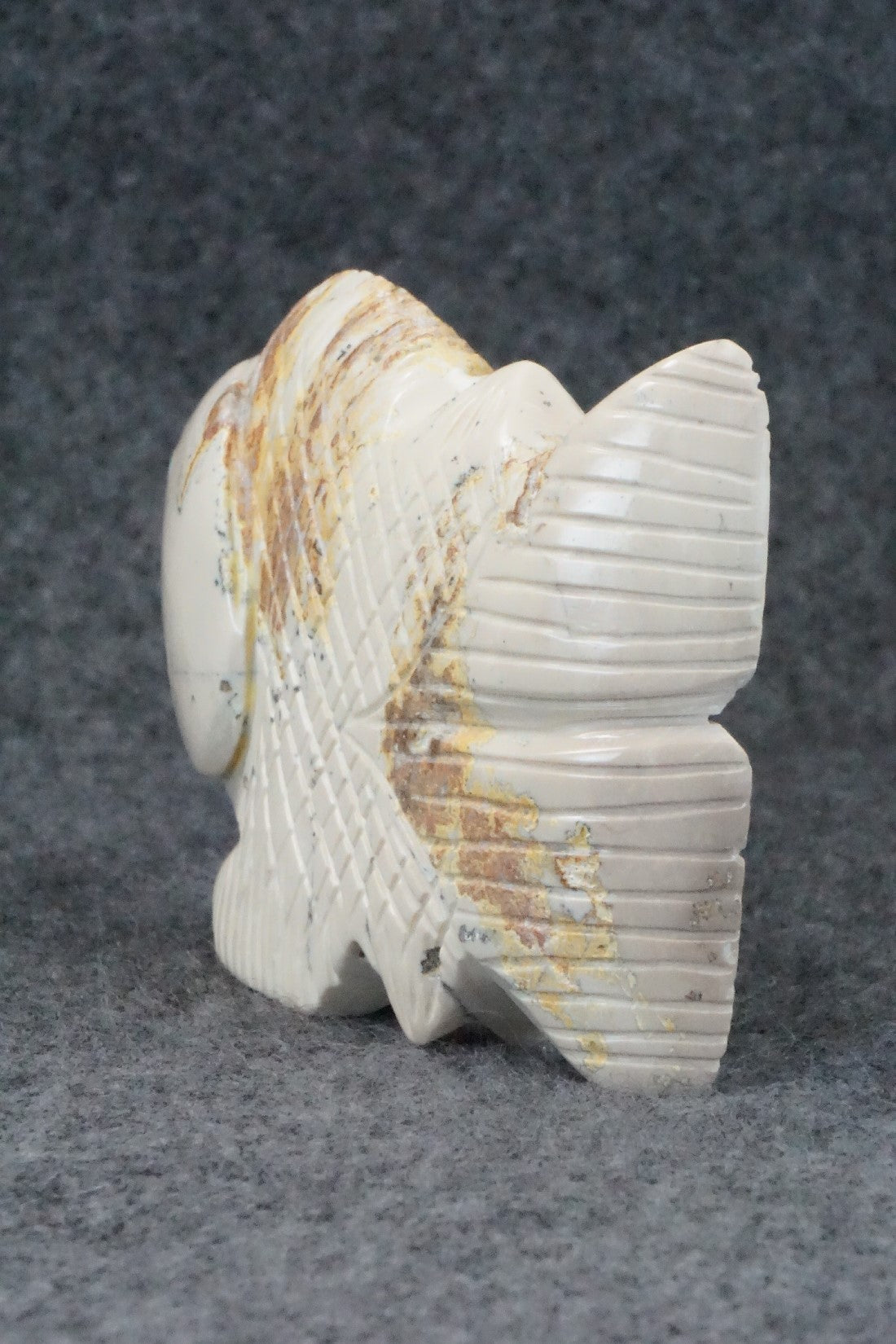 Fish Zuni Fetish Carving - Gilbert Lonjose