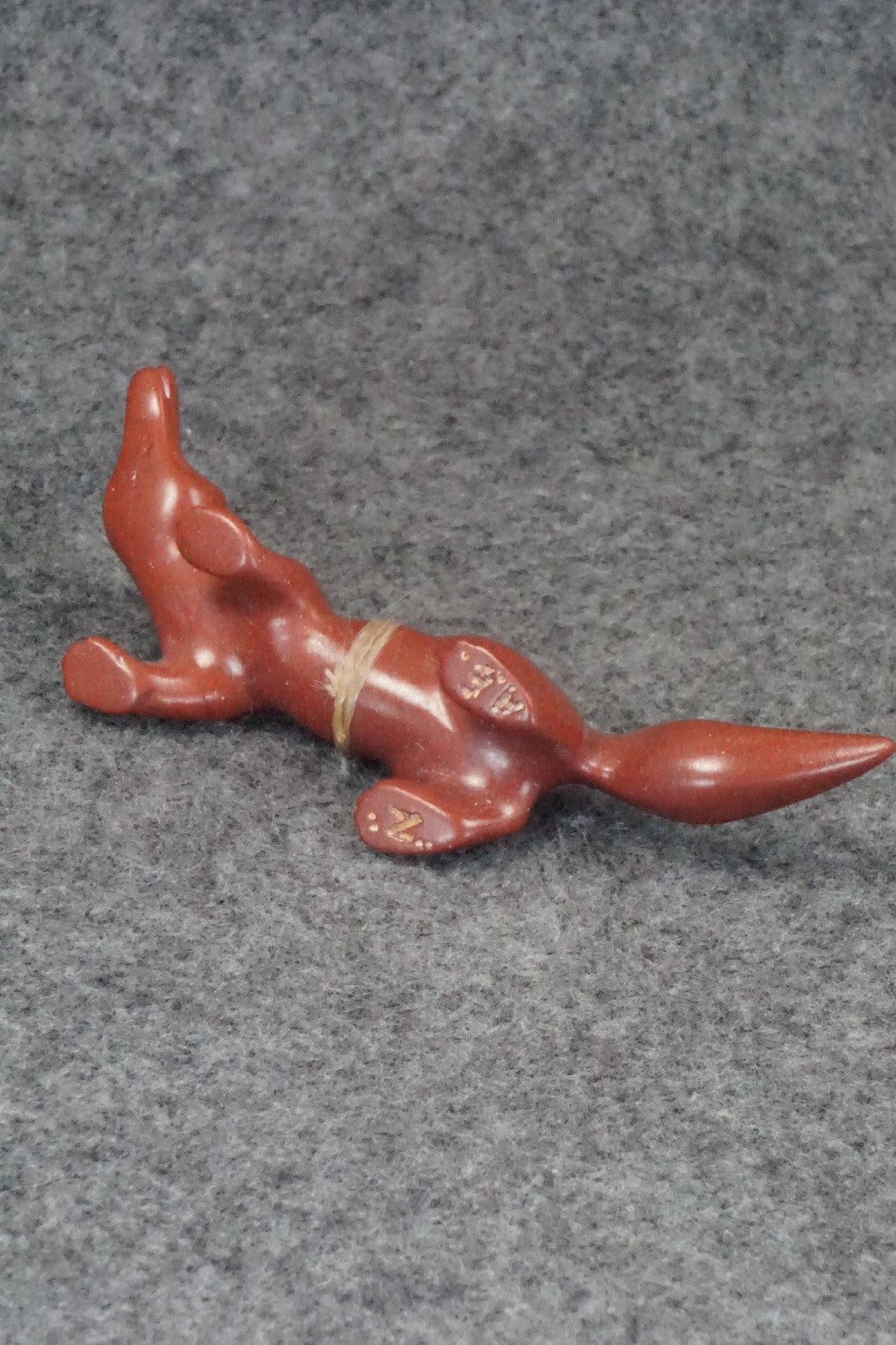 Wolf Zuni Fetish Carving - Albert Eustace