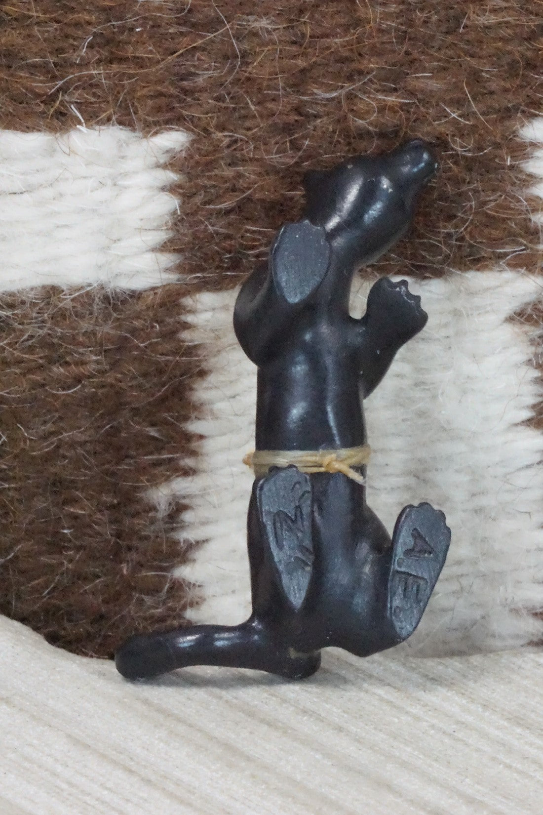 Mountain Lion Zuni Fetish Carving - Albert Eustace
