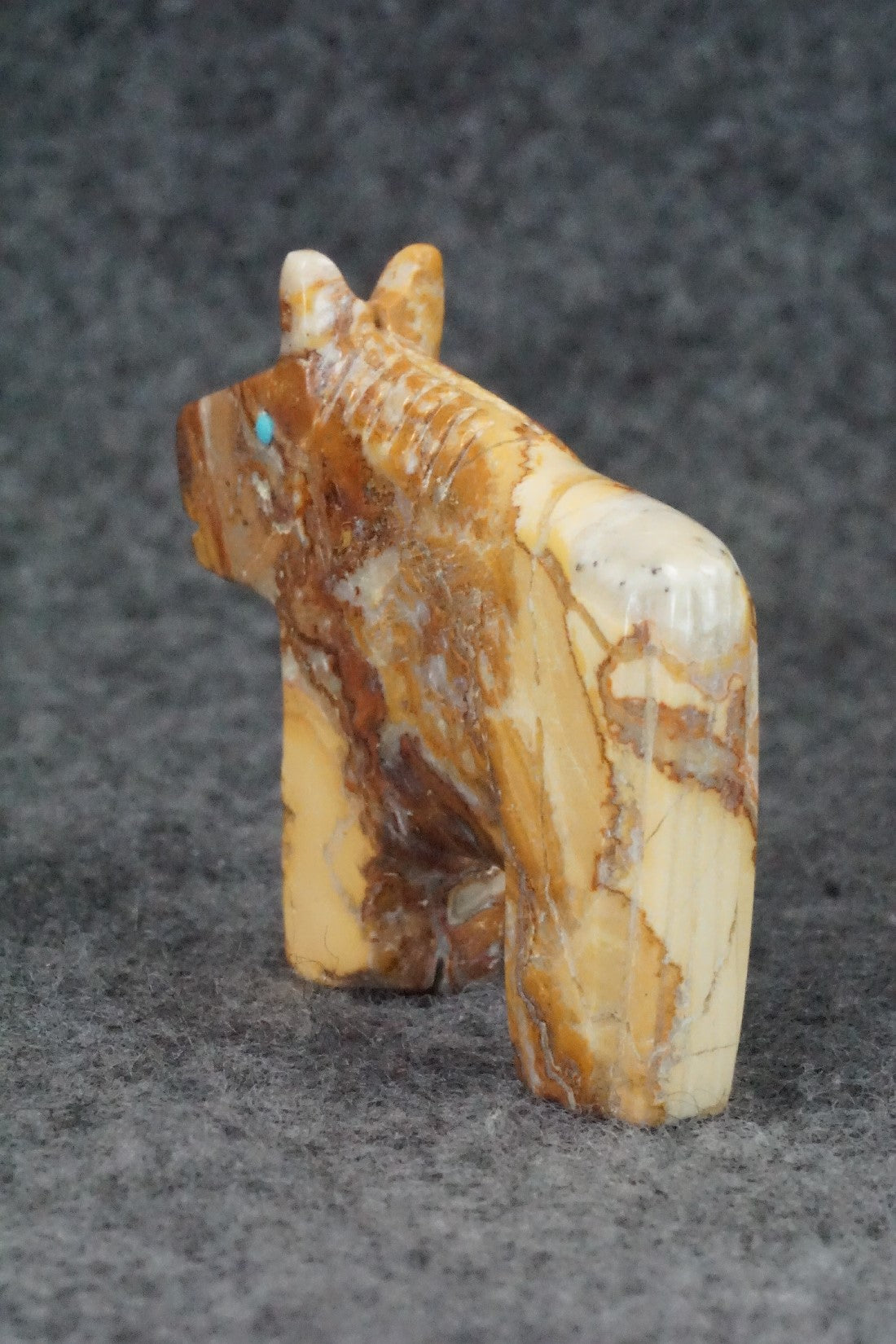 Horse Zuni Fetish Carving - Reynold Lunasee