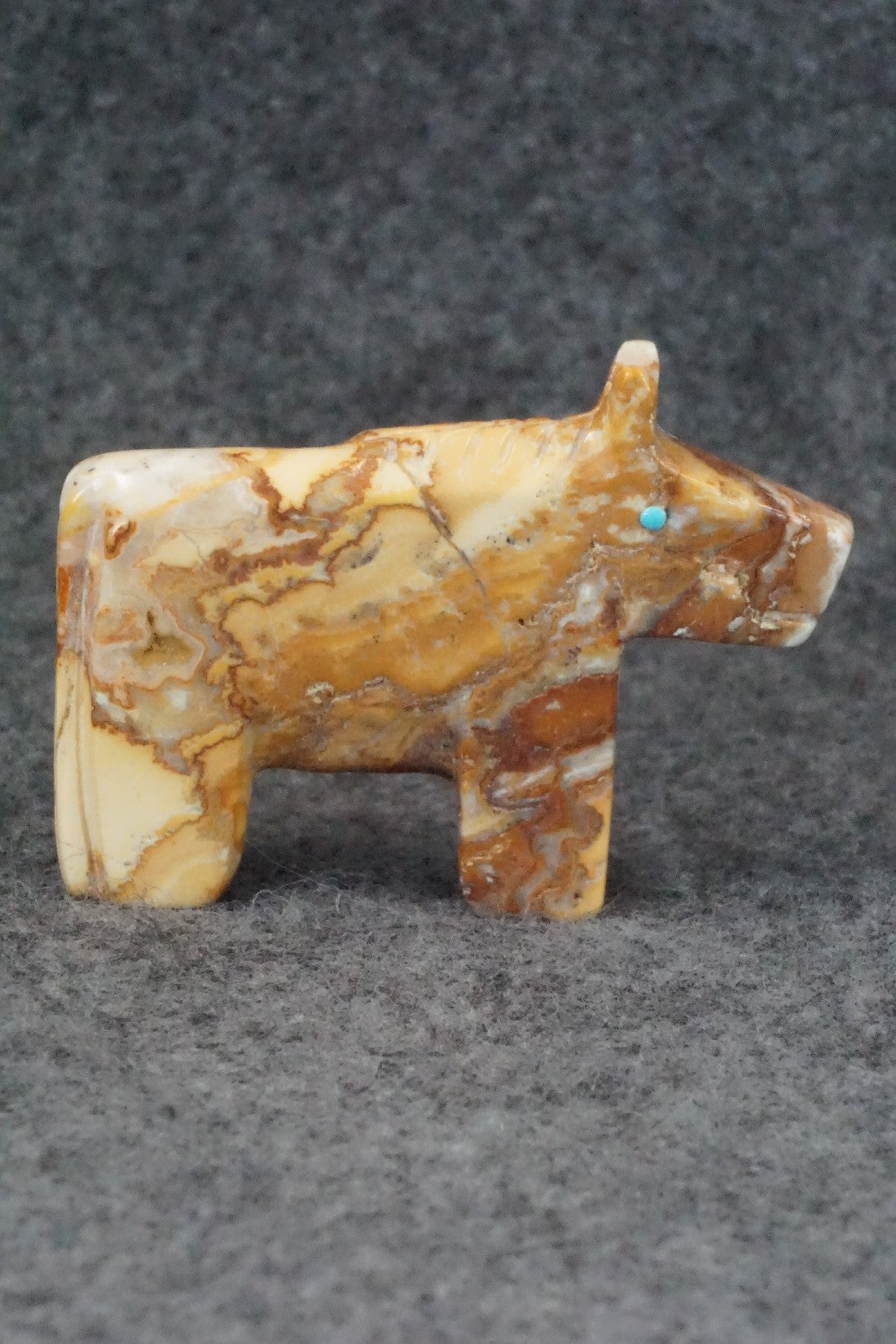 Horse Zuni Fetish Carving - Reynold Lunasee
