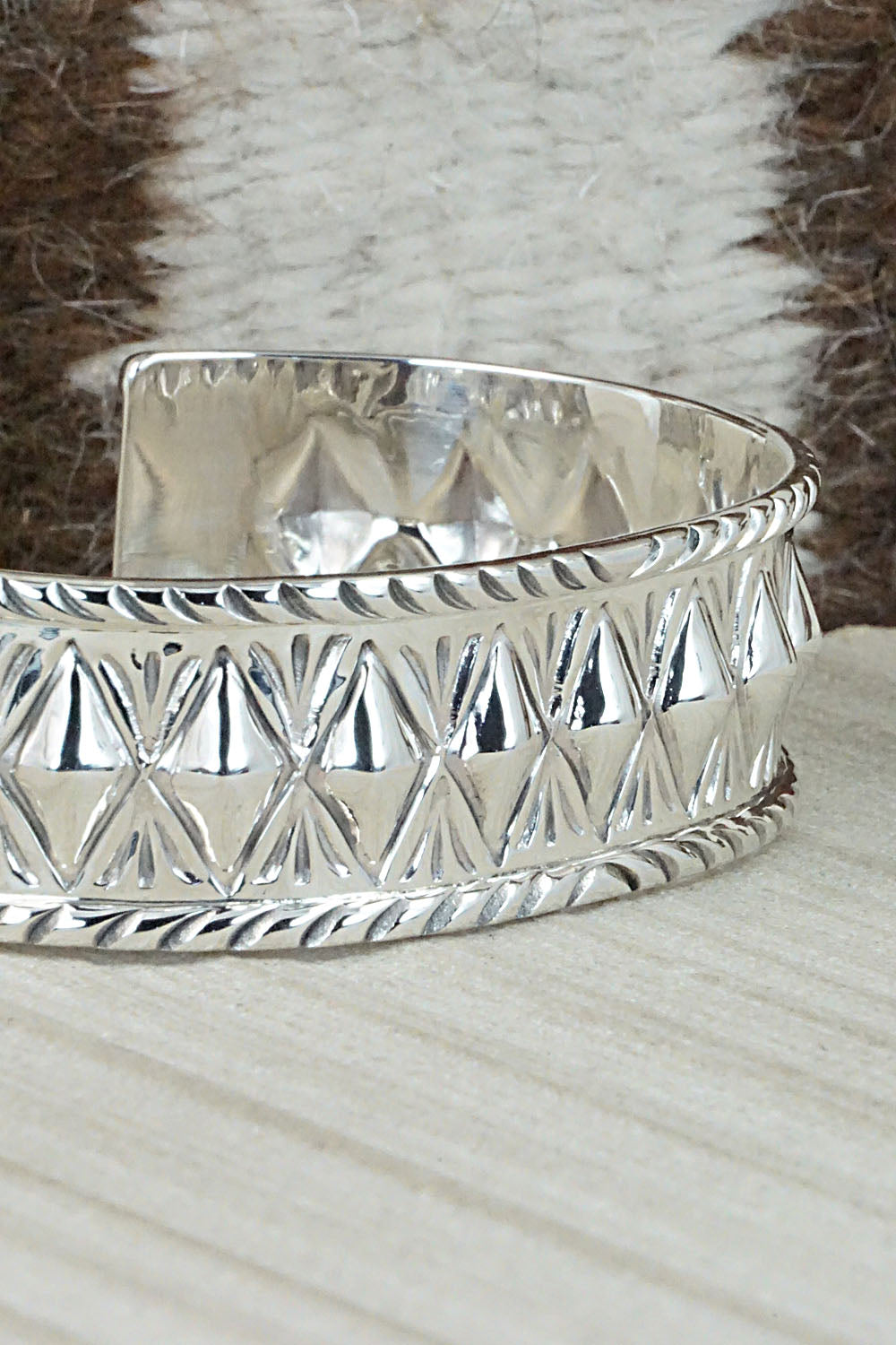 Sterling Silver Bracelet - Allen Lee