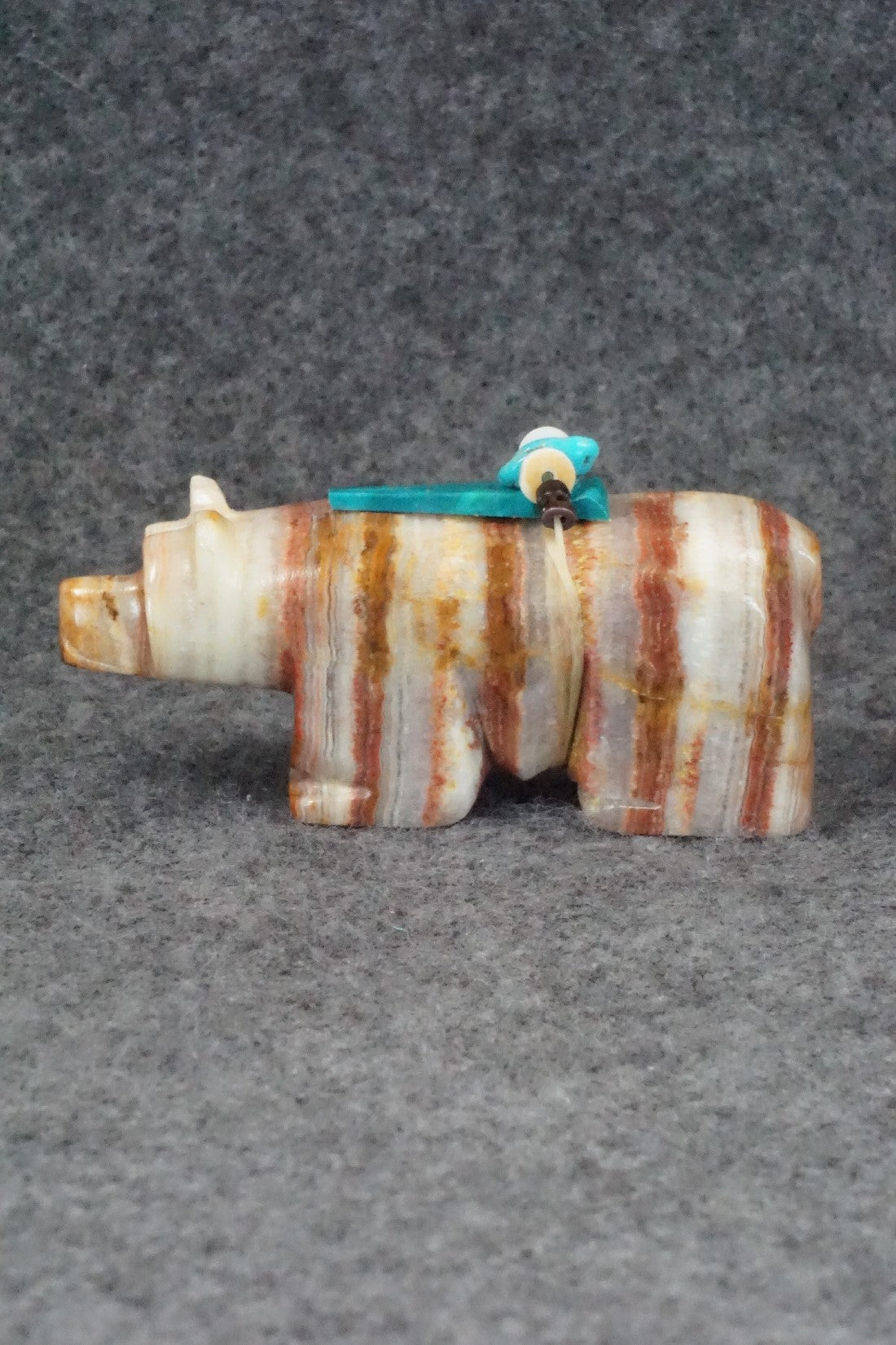 Bear Zuni Fetish Carving - Alex Tsethlikai