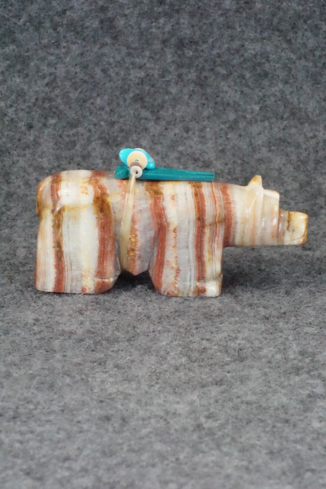Bear Zuni Fetish Carving - Alex Tsethlikai