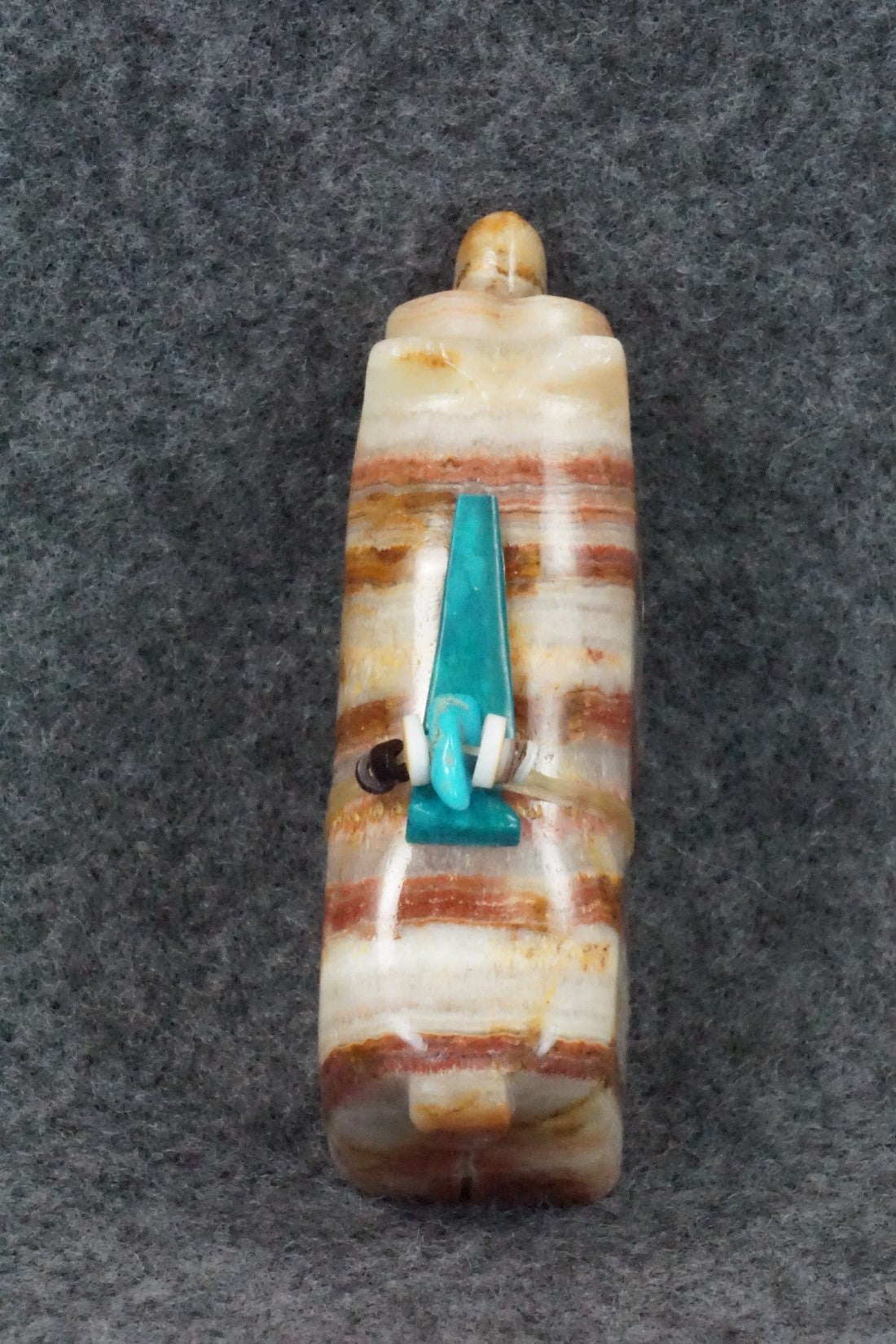 Bear Zuni Fetish Carving - Alex Tsethlikai