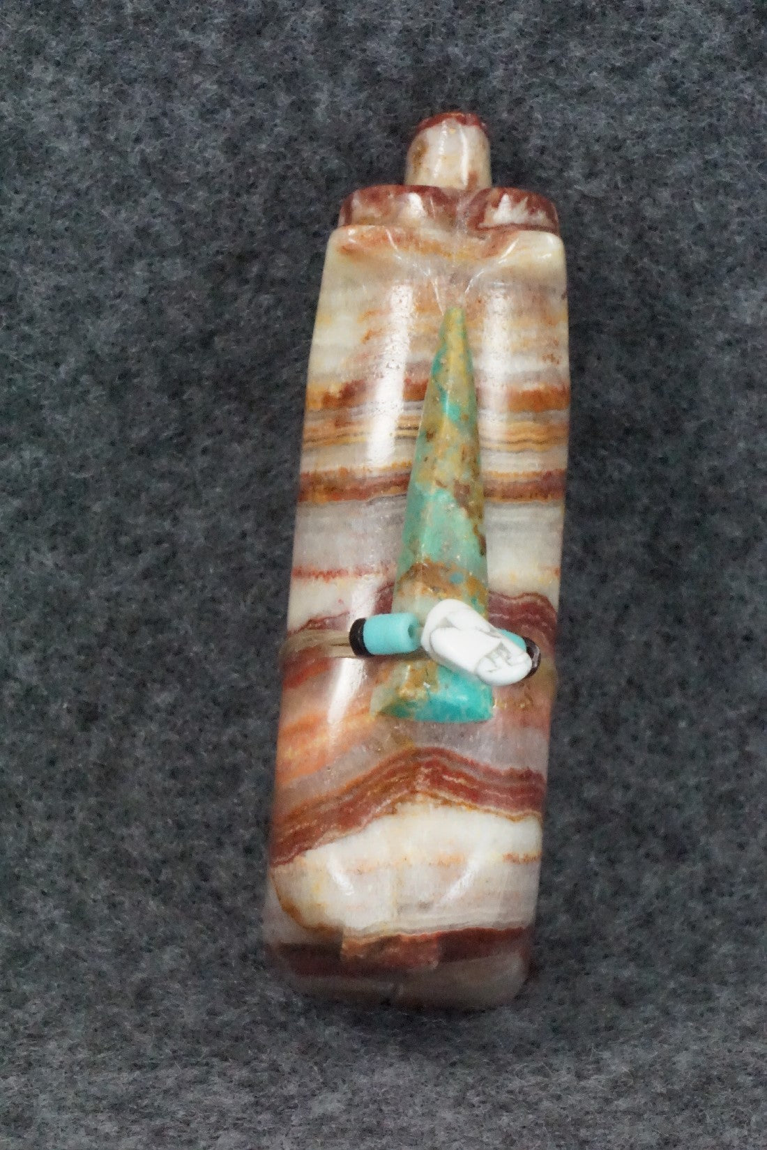 Bear Zuni Fetish Carving - Alex Tsethlikai