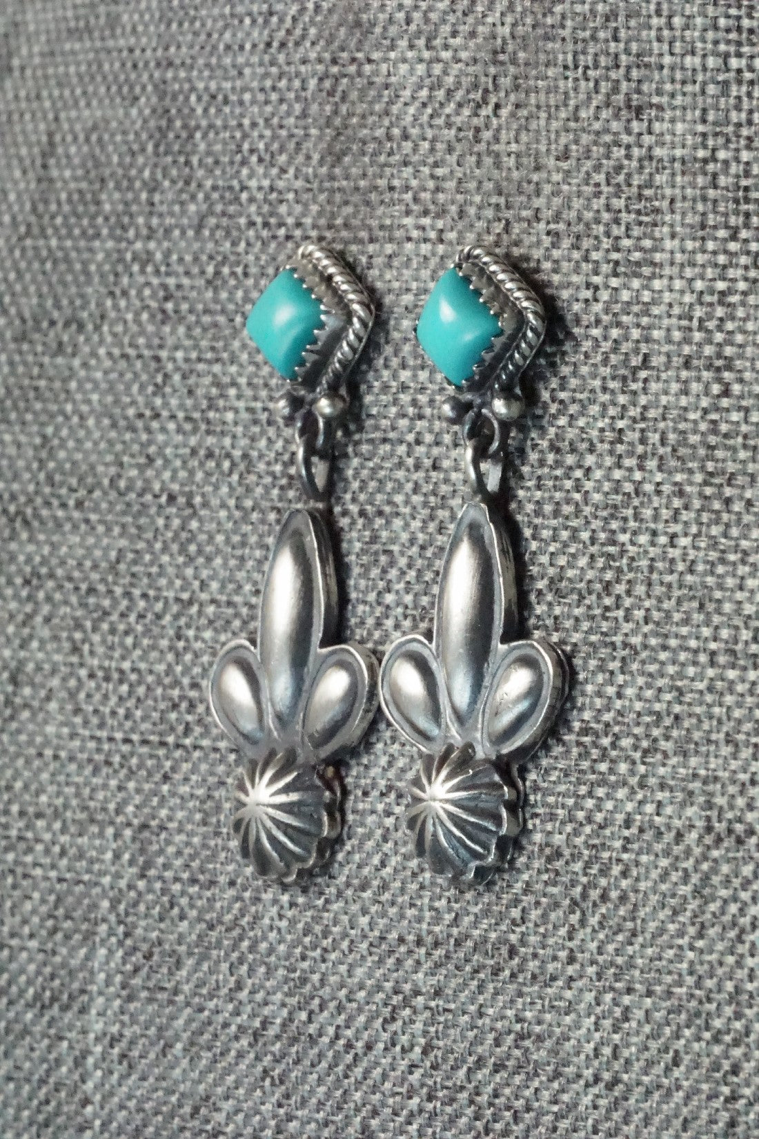 Turquoise & Sterling Silver Earrings - Verley Betone