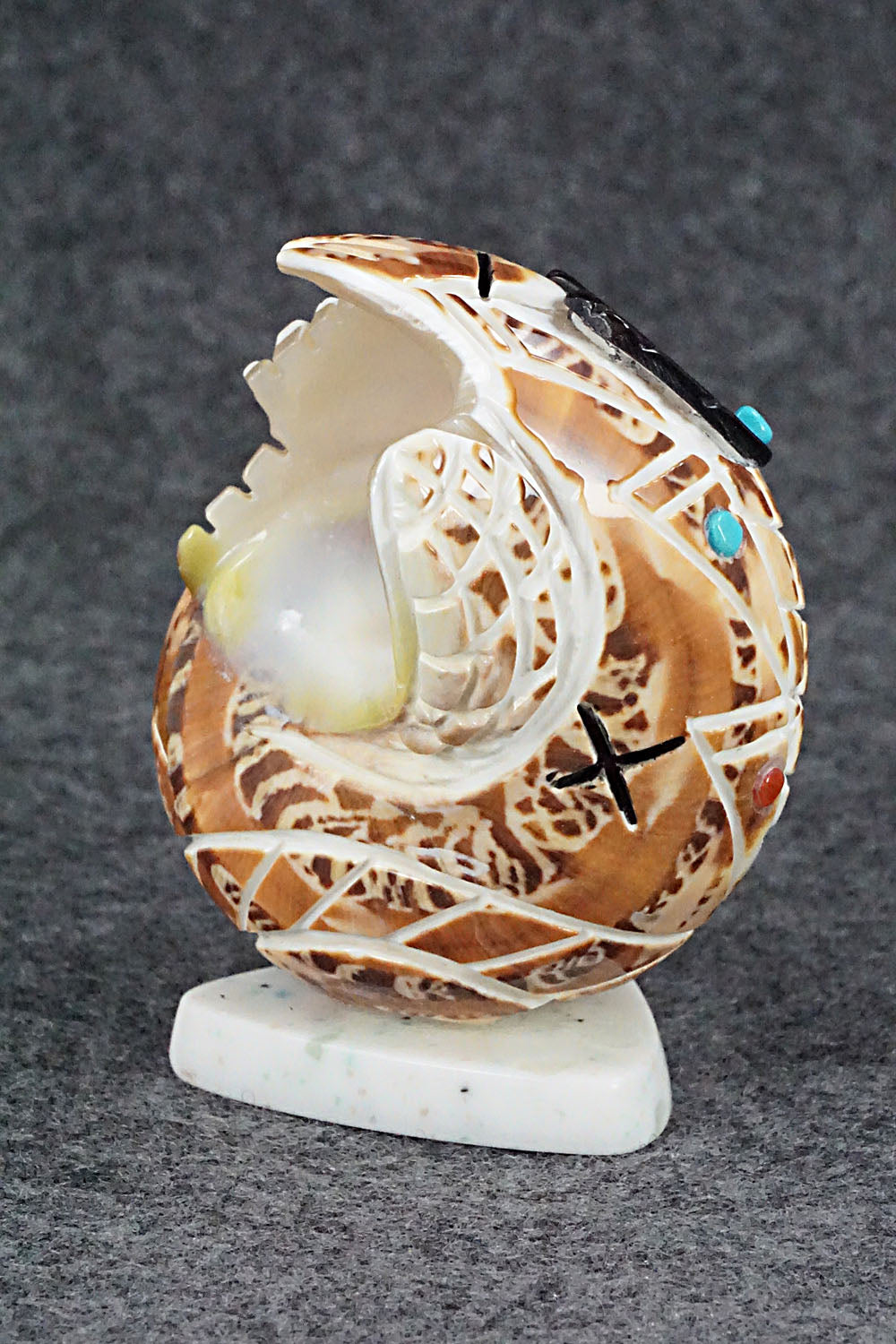 Corn Maiden Zuni Fetish Carving - Vickie Quandelacy