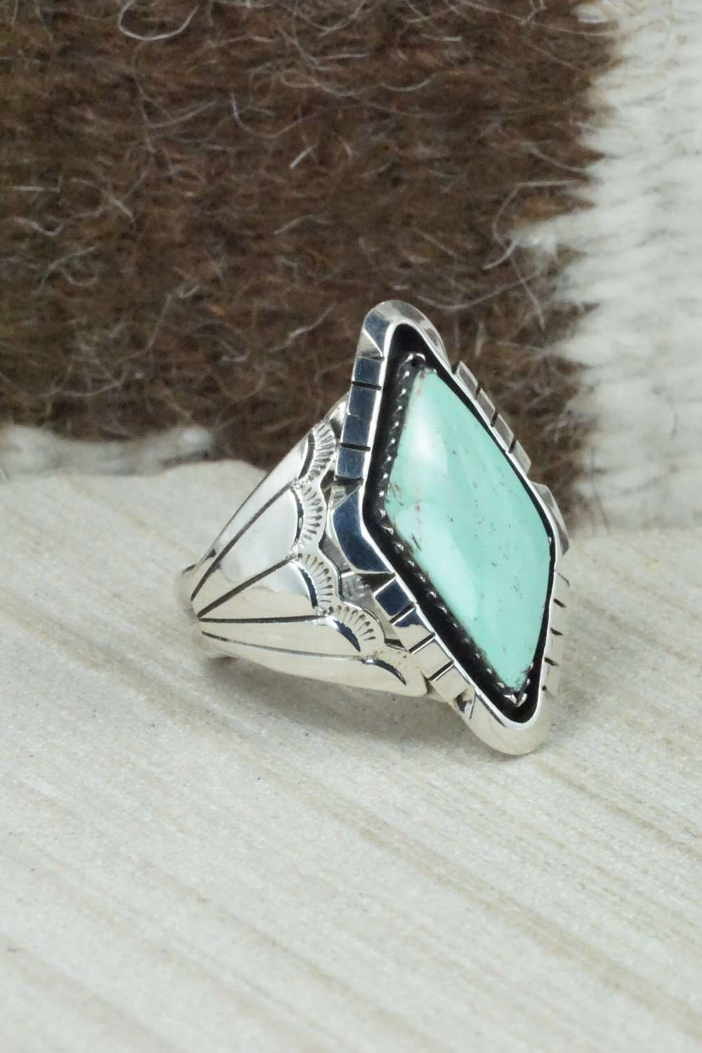 Turquoise & Sterling Silver Ring - Harold Becenti - Size 7.75