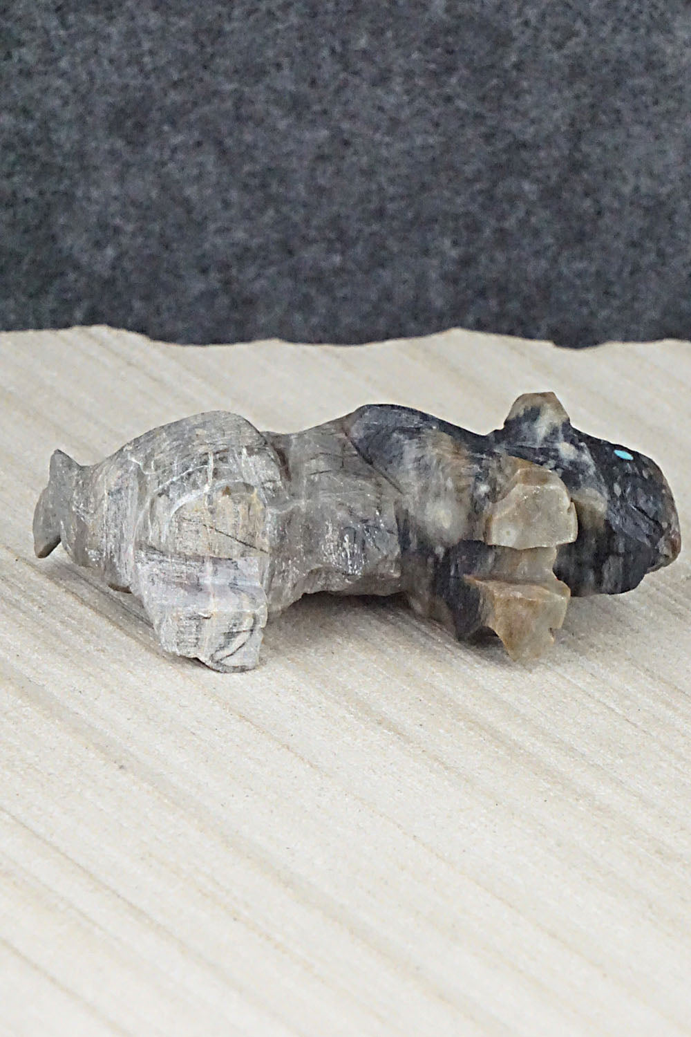 Buffalo Zuni Fetish Carving - Tony Mackel