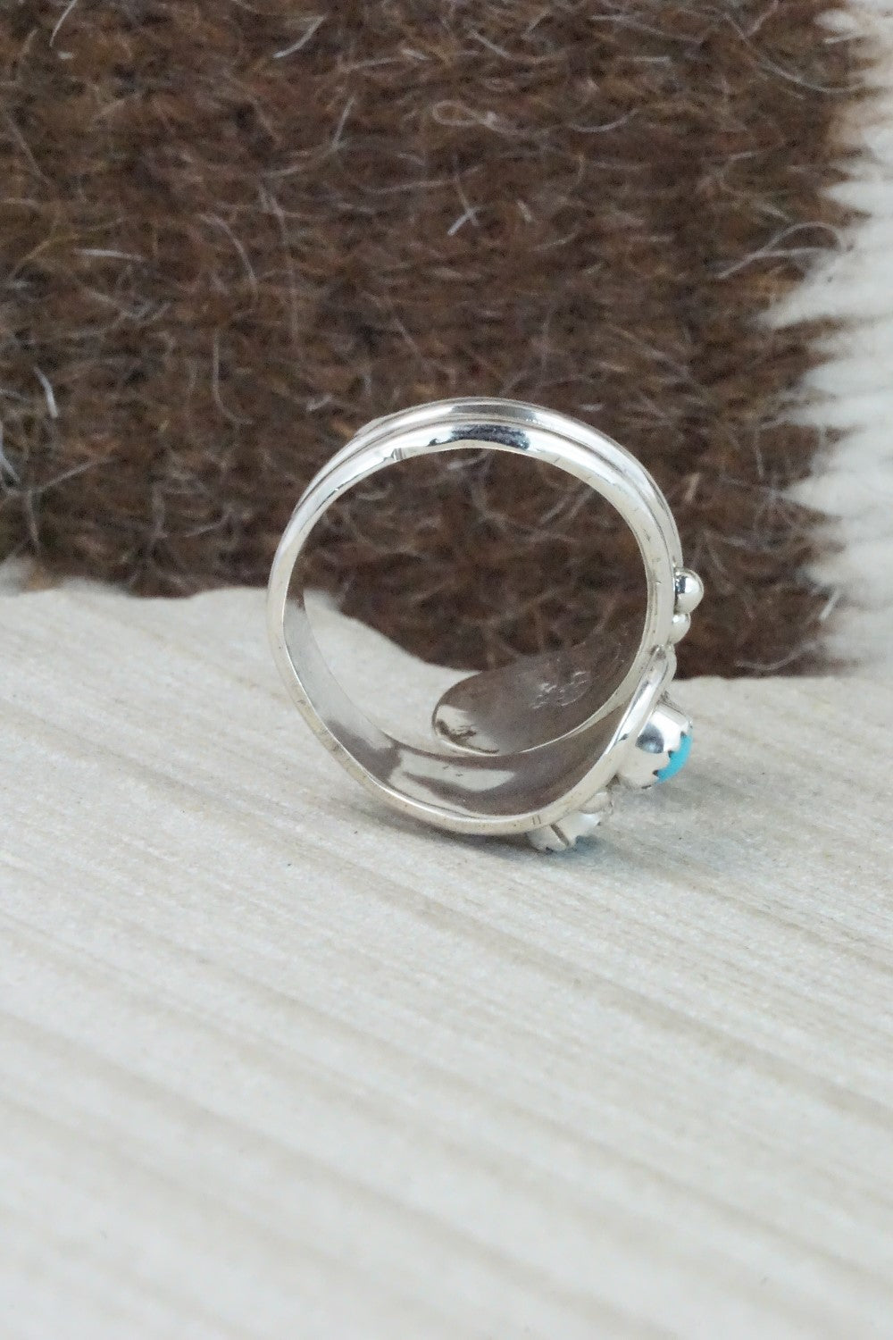 Turquoise & Sterling Silver Ring - Genevieve Francisco - Size 7