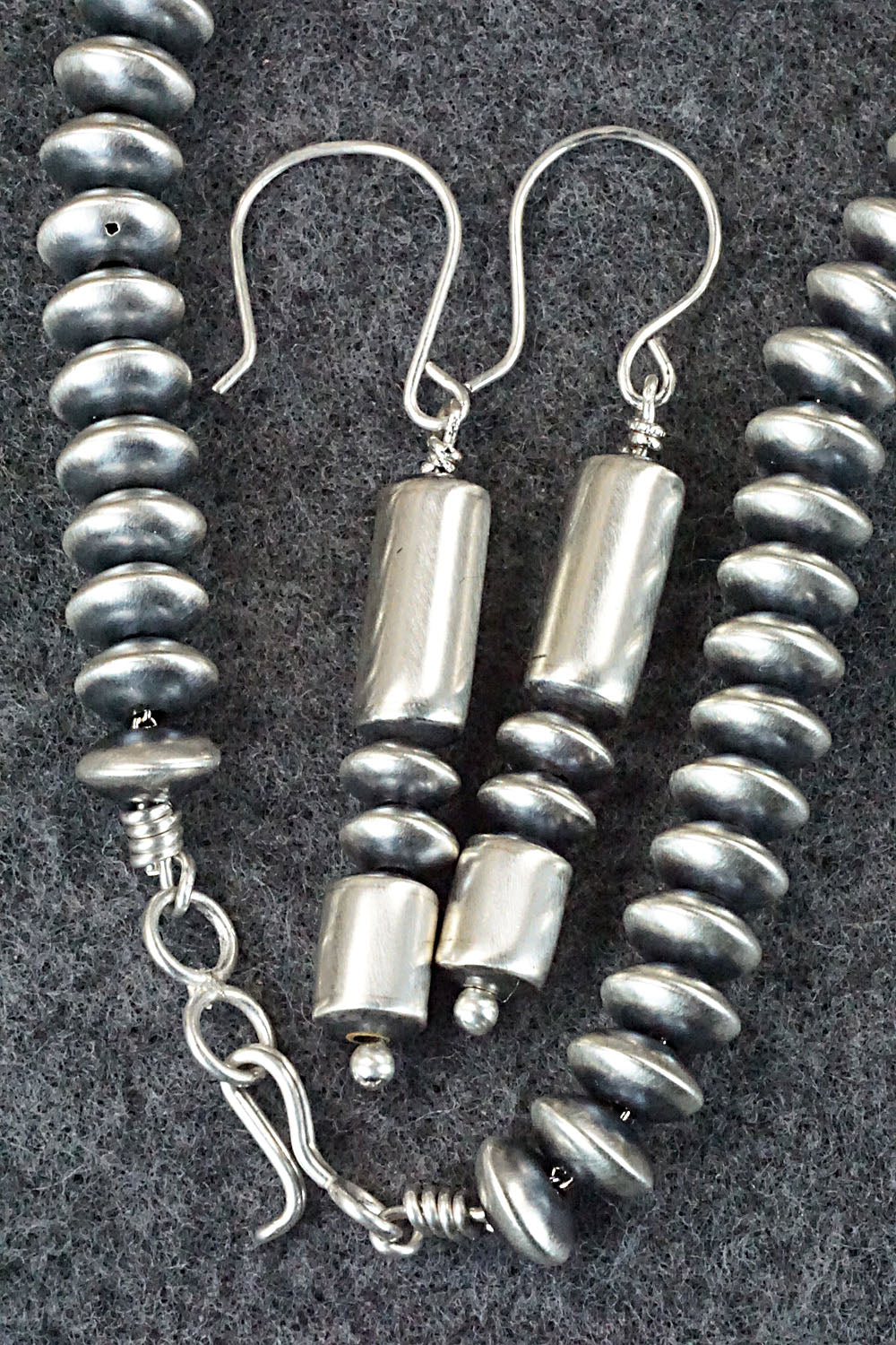 Navajo Pearl Sterling Silver Necklace Set - Jan Mariano