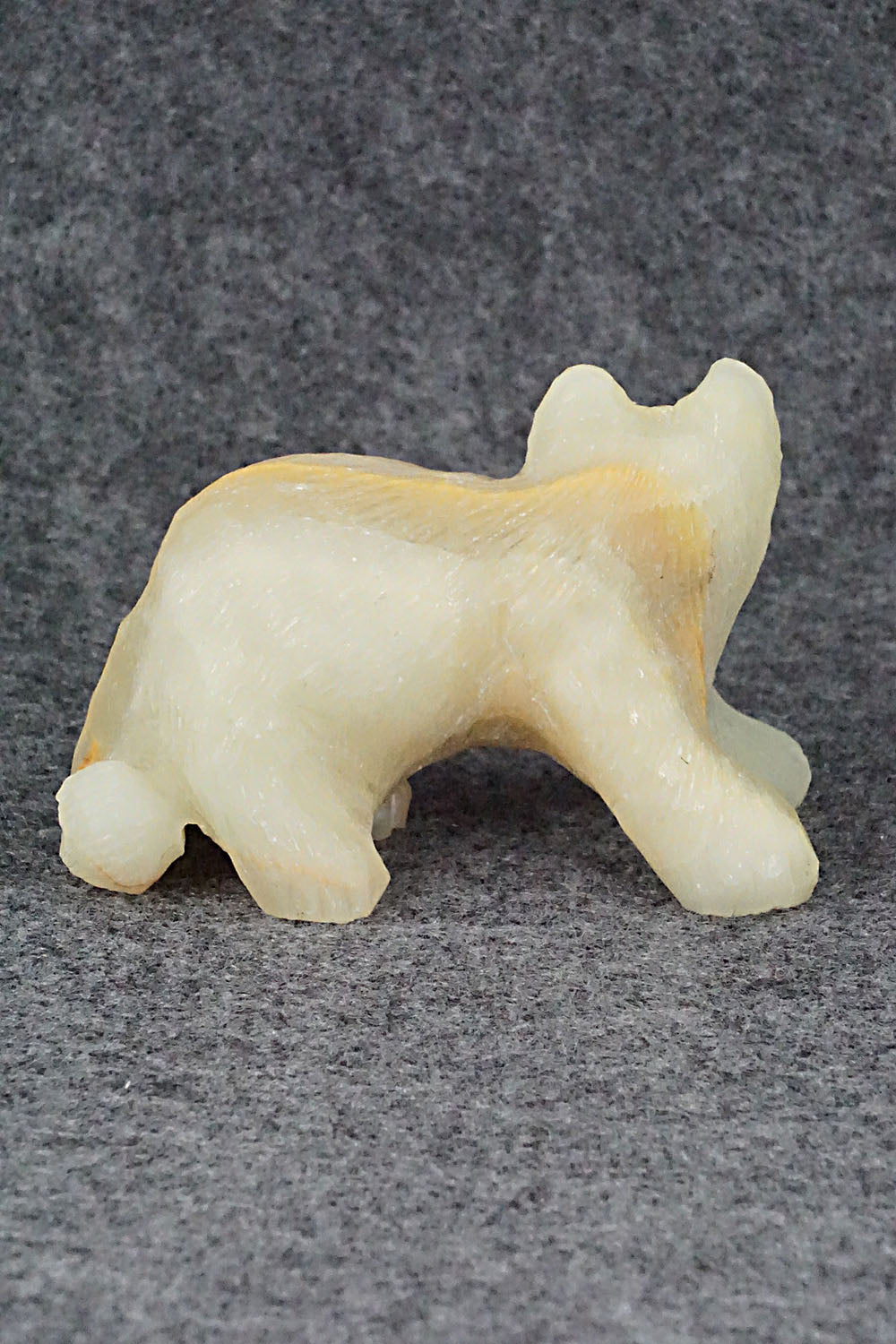 Mountain Lion Zuni Fetish Carving - Wilfred Cheama