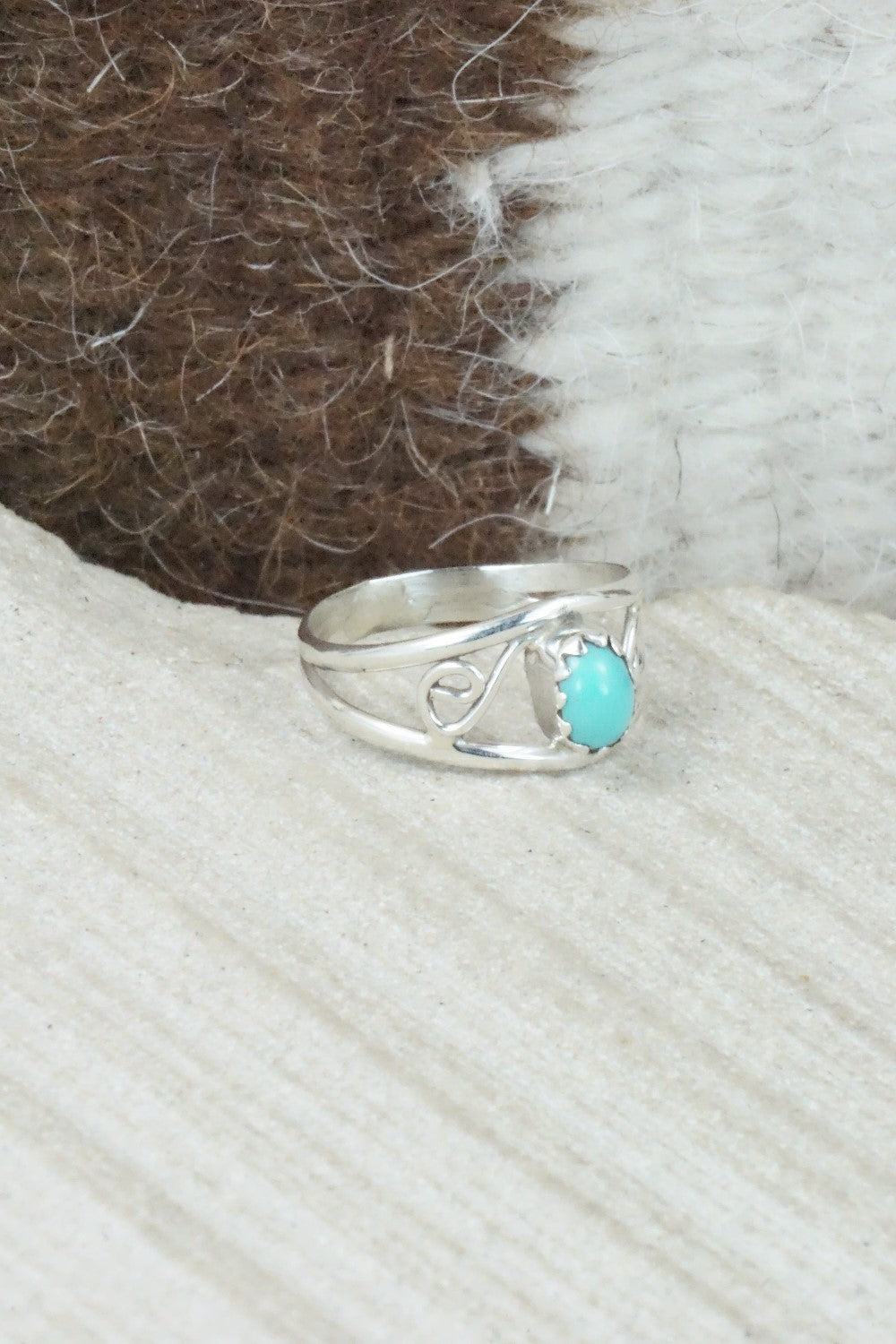 Turquoise and Sterling Silver Ring - Judy Lincoln - Size 2.25