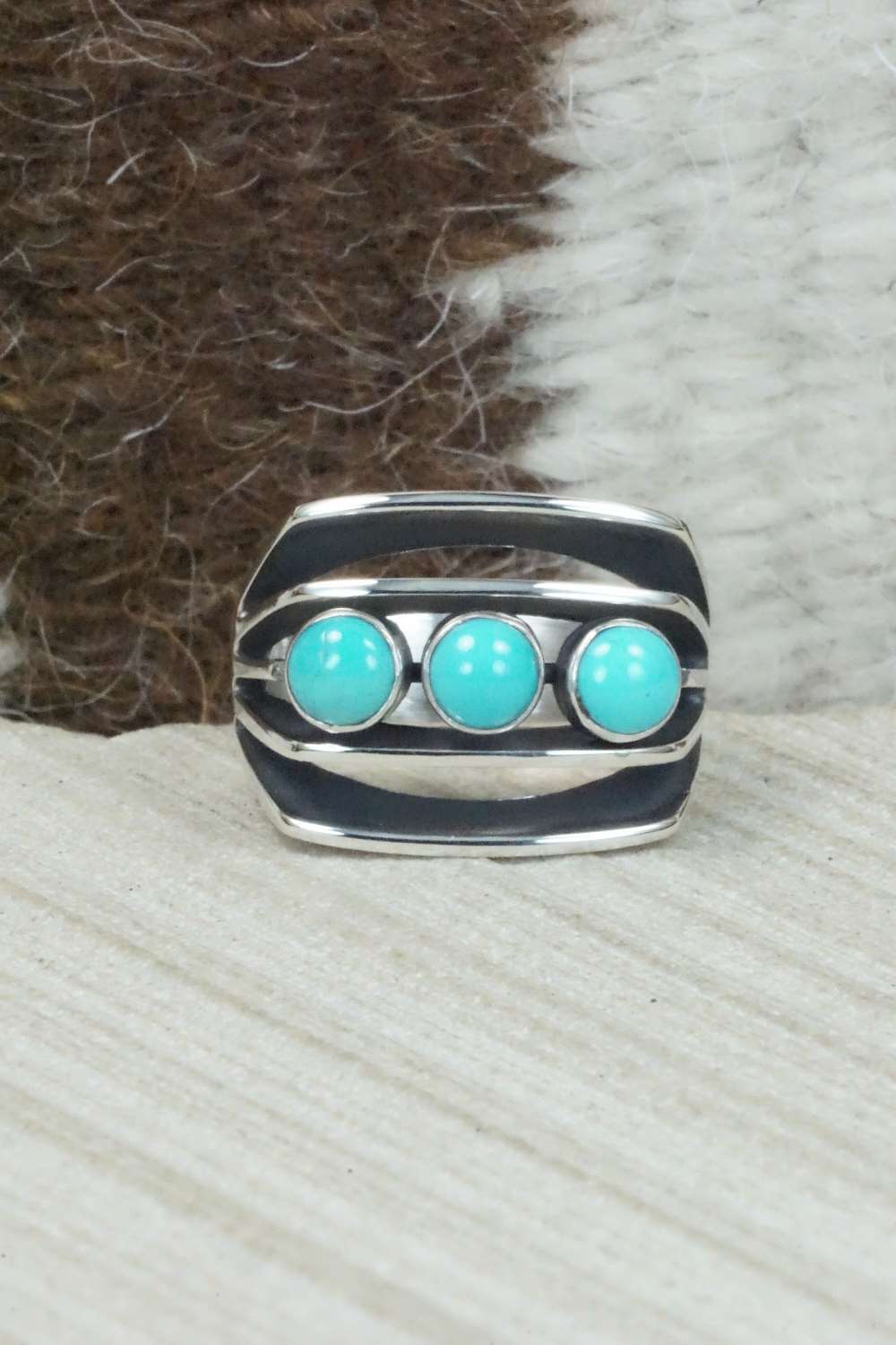 Turquoise & Sterling Silver Ring - James Bahe - Size 6