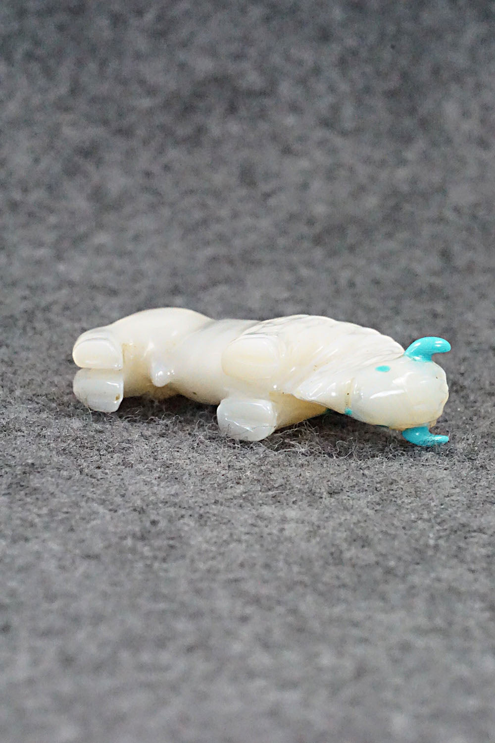 Buffalo Zuni Fetish Carving - Andres Quandelacy