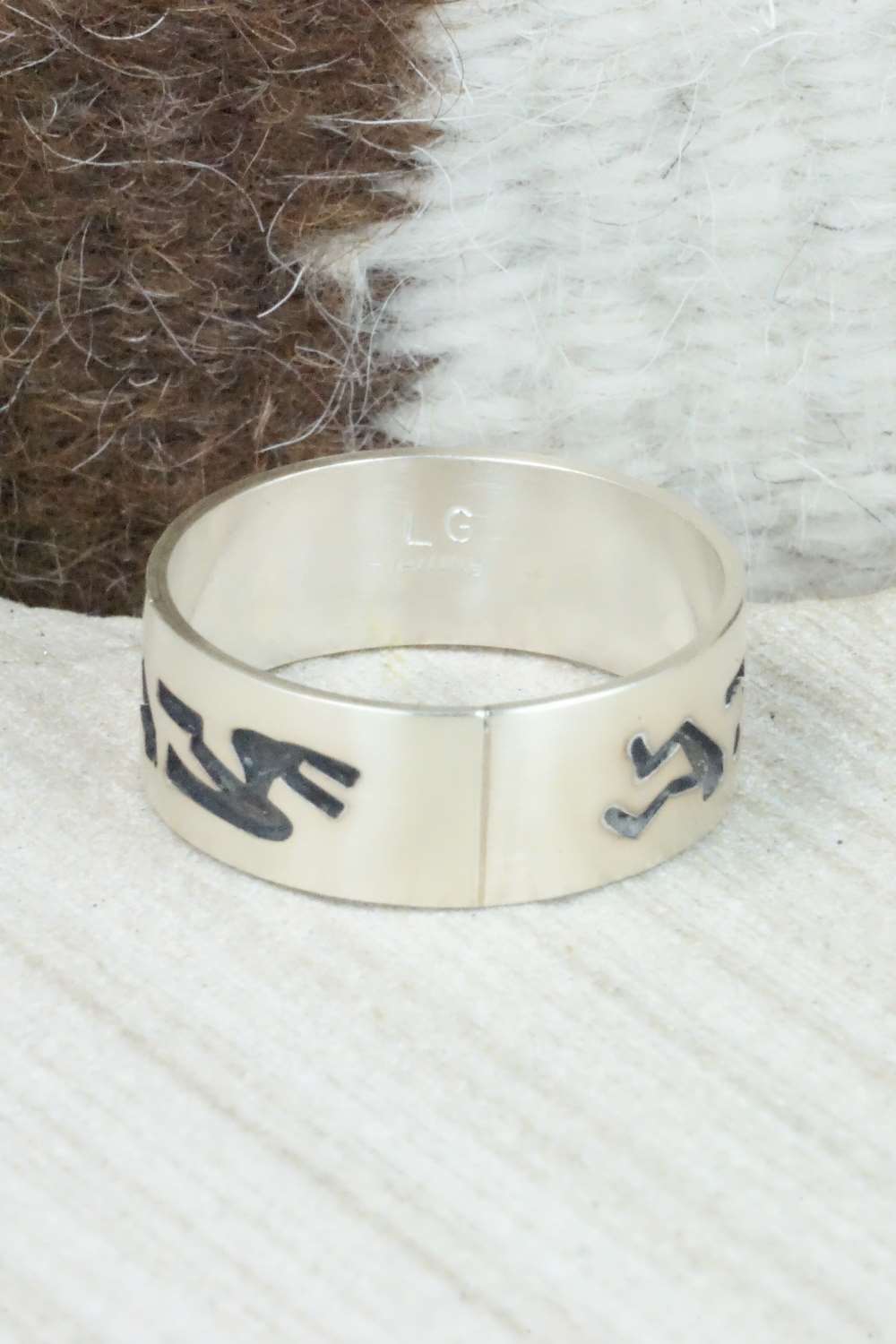 Sterling Silver Ring - Lester Gene - Size 14.75