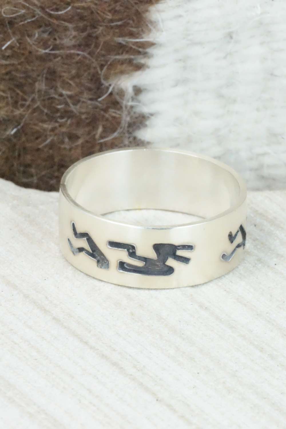 Sterling Silver Ring - Lester Gene - Size 14.75