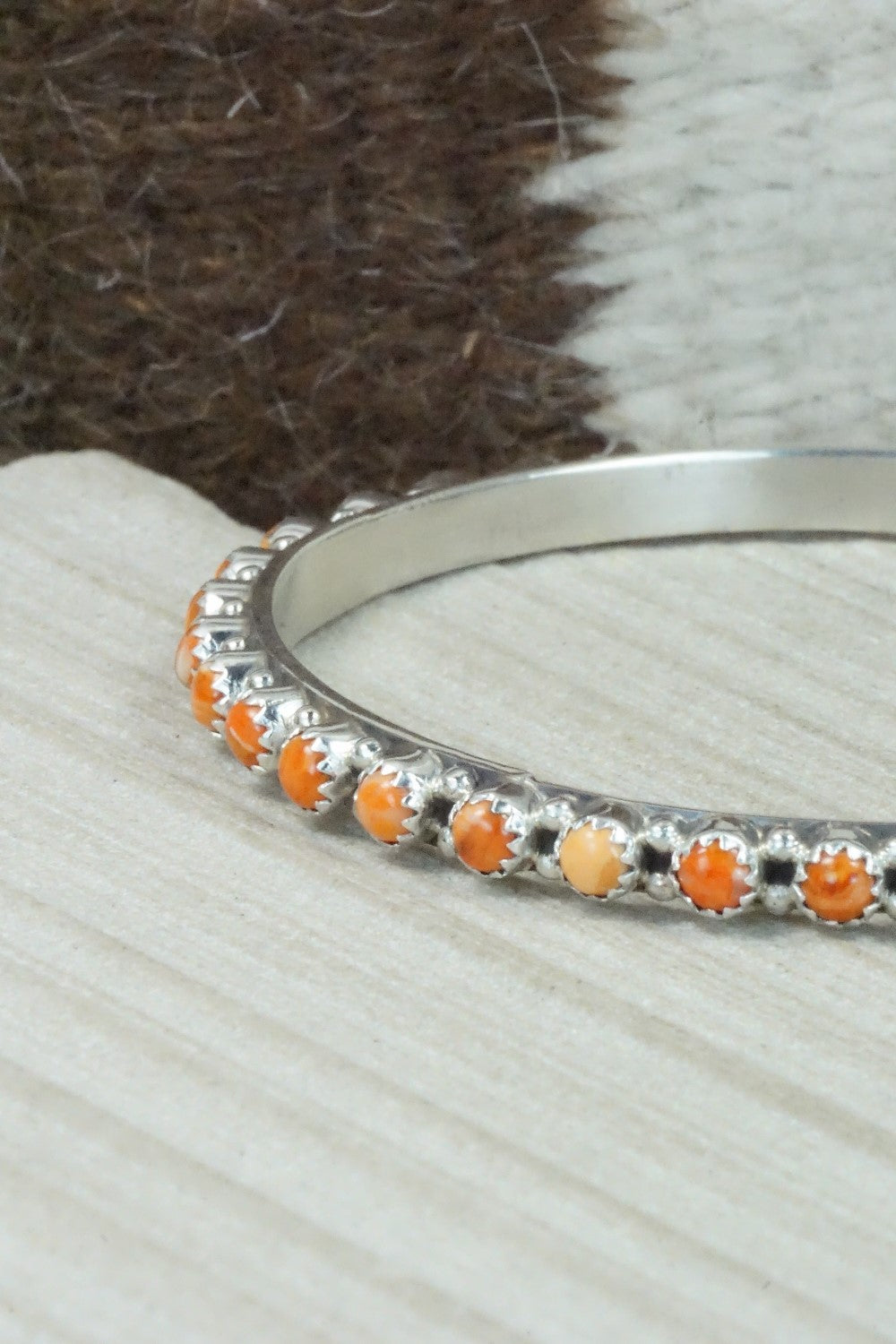 Spiny Oyster & Sterling Silver Bangle Bracelet - Gaynell Parker