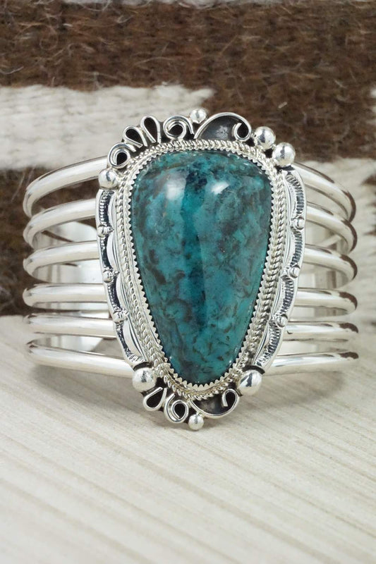 Turquoise & Sterling Silver Bracelet - Leslie Nez