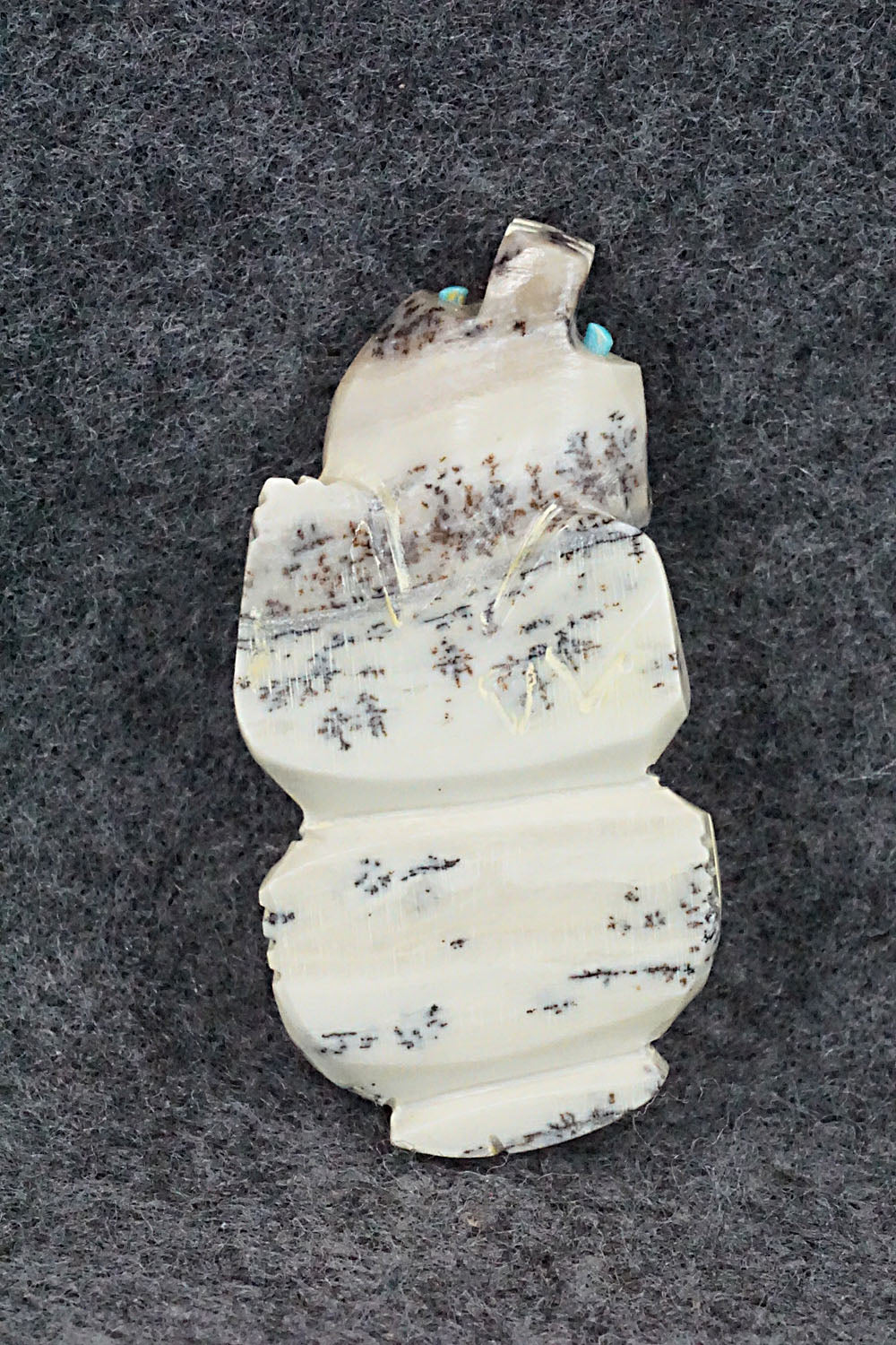 Badger Zuni Fetish Carving - Danette Laate