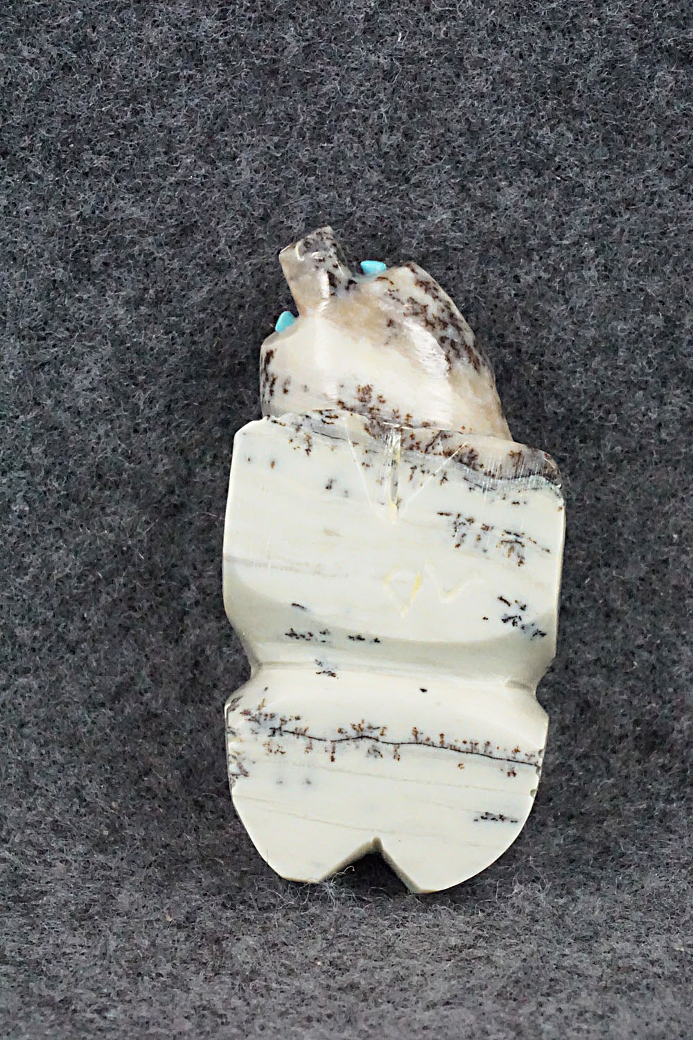 Bear Zuni Fetish Carving - Danette Laate