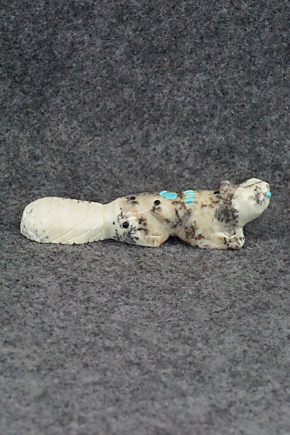 Beaver Zuni Fetish Carving - Danette Laate