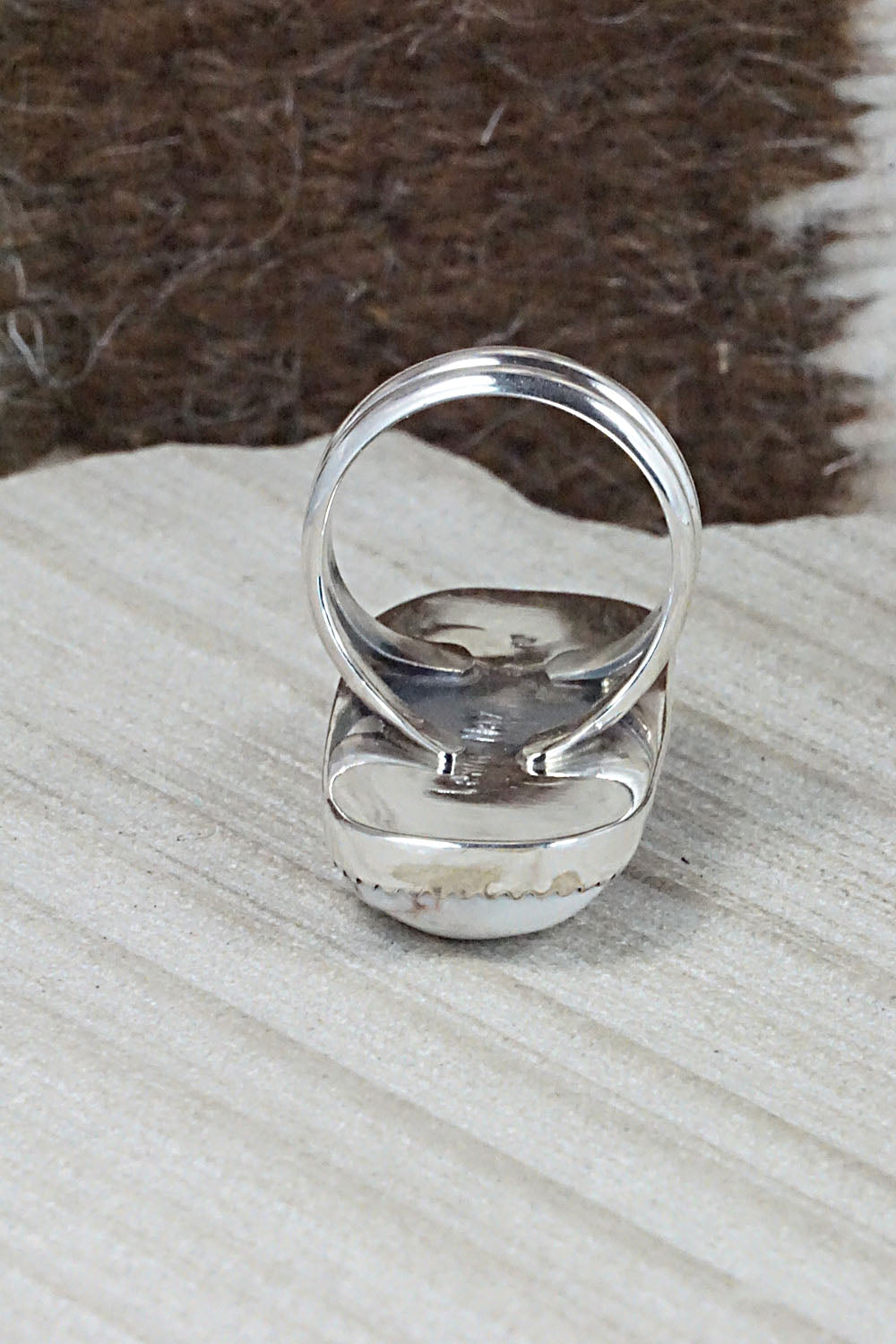 Wild Horse & Sterling Silver Ring - Leslie Nez - Size 6.75