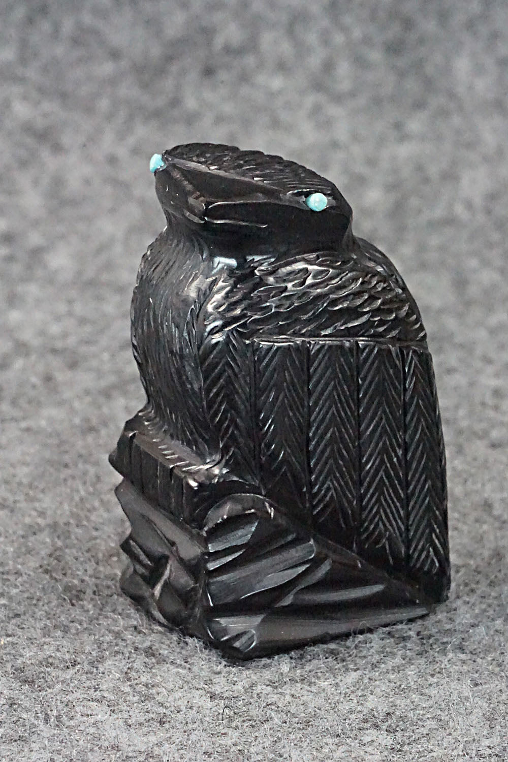 Crow Zuni Fetish Carving - Mike Tucson
